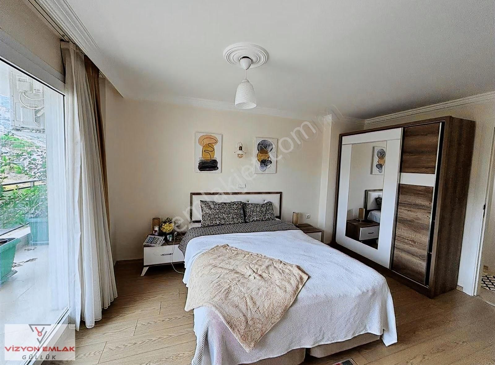 Muğla Güllük Neka Sitesinde Denize 50 Metre Mesafede 5+1 Daire - Görsel 30