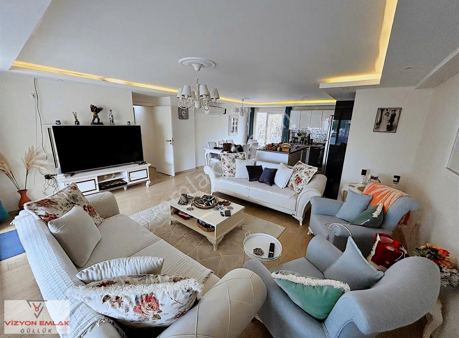 Muğla Güllük Neka Sitesinde Denize 50 Metre Mesafede 5+1 Daire - Görsel 29