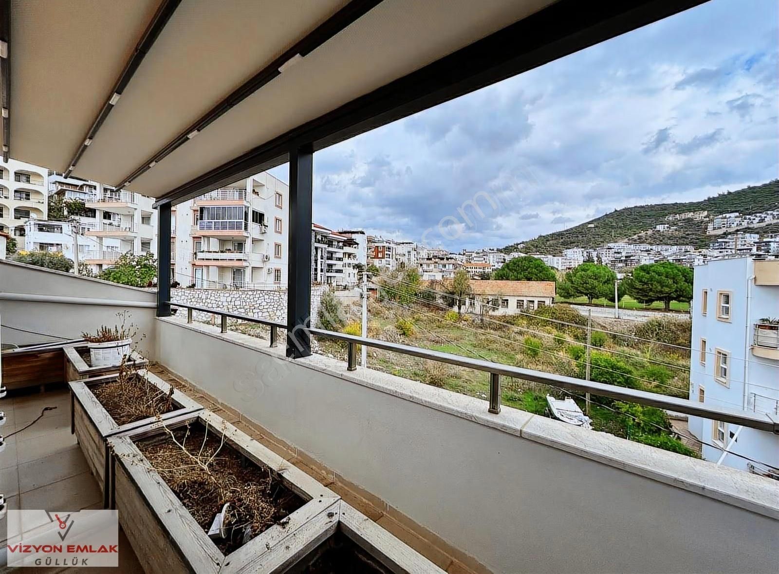 Muğla Güllük Neka Sitesinde Denize 50 Metre Mesafede 5+1 Daire - Görsel 24