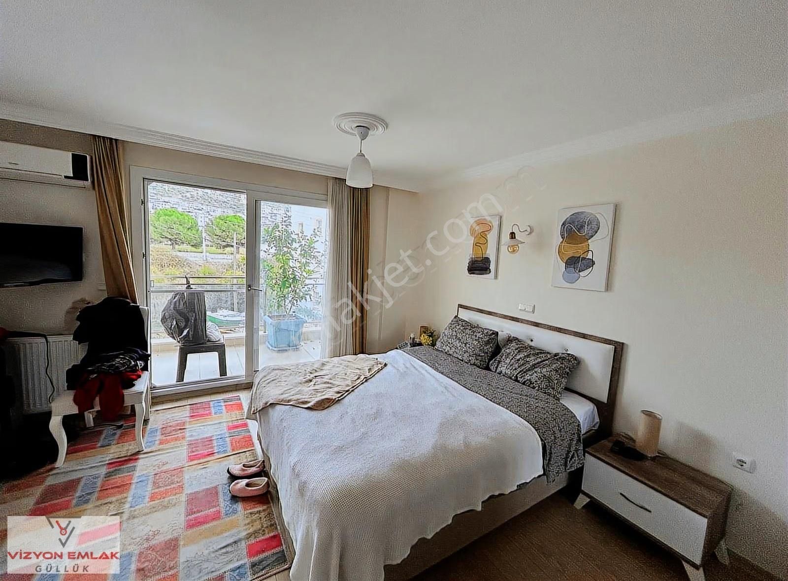 Muğla Güllük Neka Sitesinde Denize 50 Metre Mesafede 5+1 Daire - Görsel 6