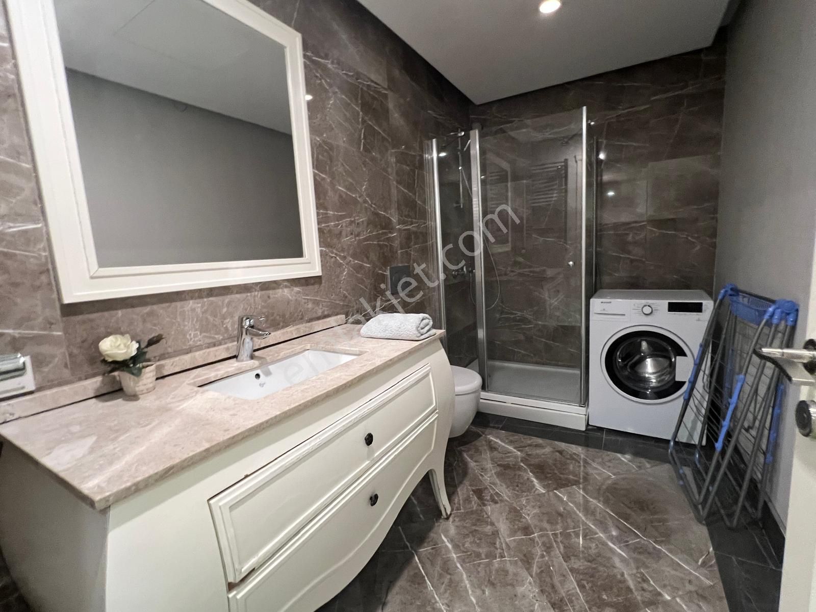 Kiptaş Venezia Mega'da Satılık Boş 2+1 Avm Mnz. Balkonlu Daire - Görsel 7