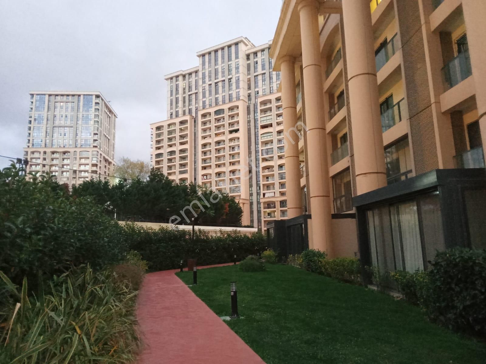 Kiptaş Venezia Mega'da Satılık Boş 2+1 Avm Mnz. Balkonlu Daire - Görsel 22