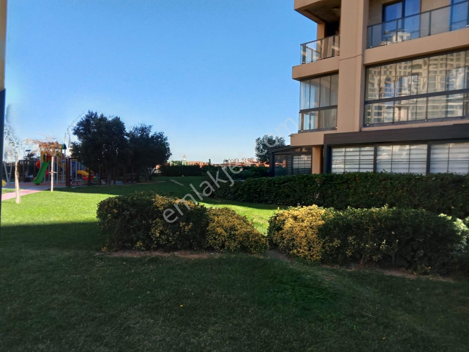 Kiptaş Venezia Mega'da Satılık Boş 2+1 Avm Mnz. Balkonlu Daire - Görsel 28