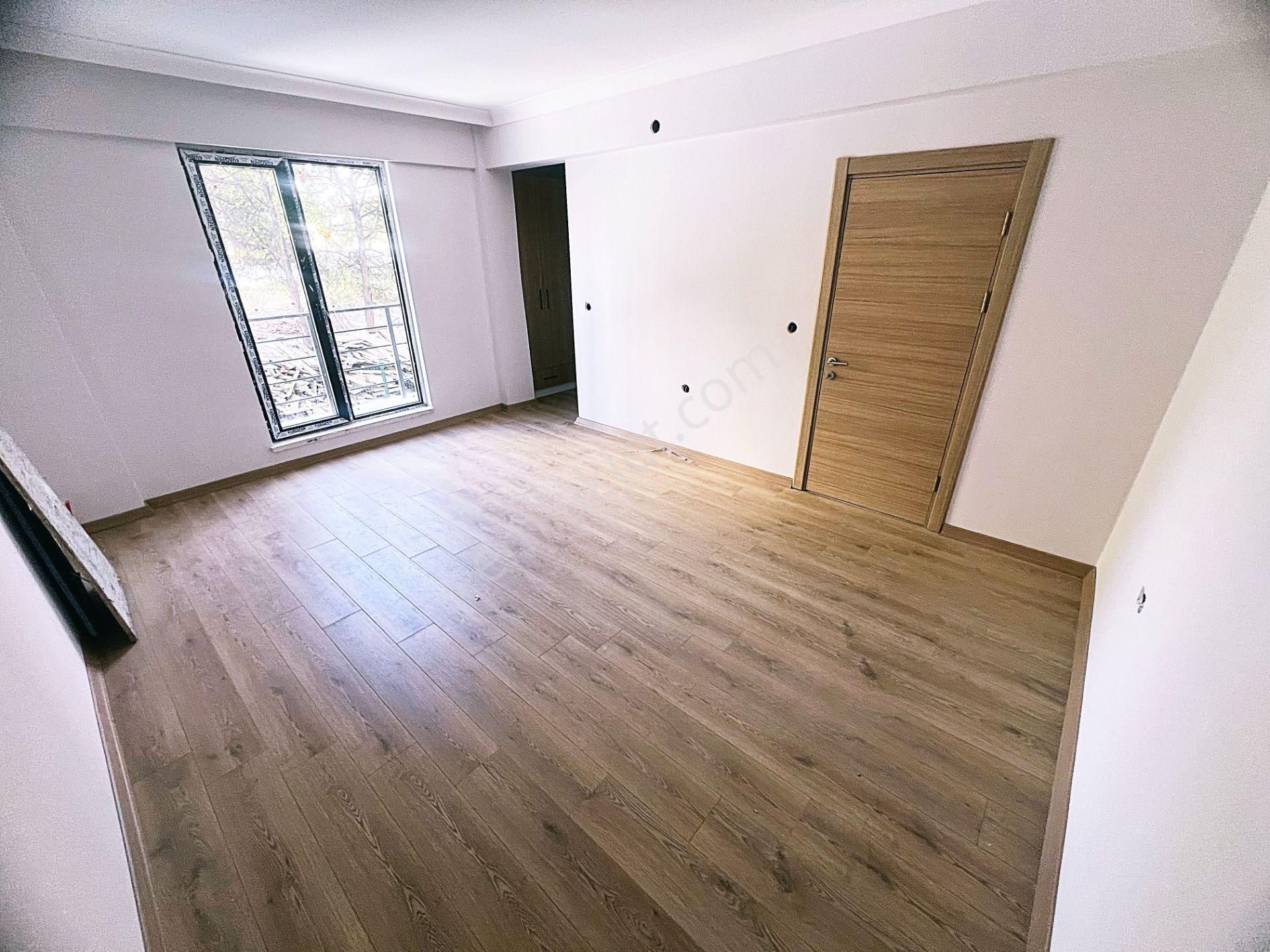 Cihandan Güventepe Kalaballı Güventepe Cadde Yakını Satlık 3+1 - Görsel 29