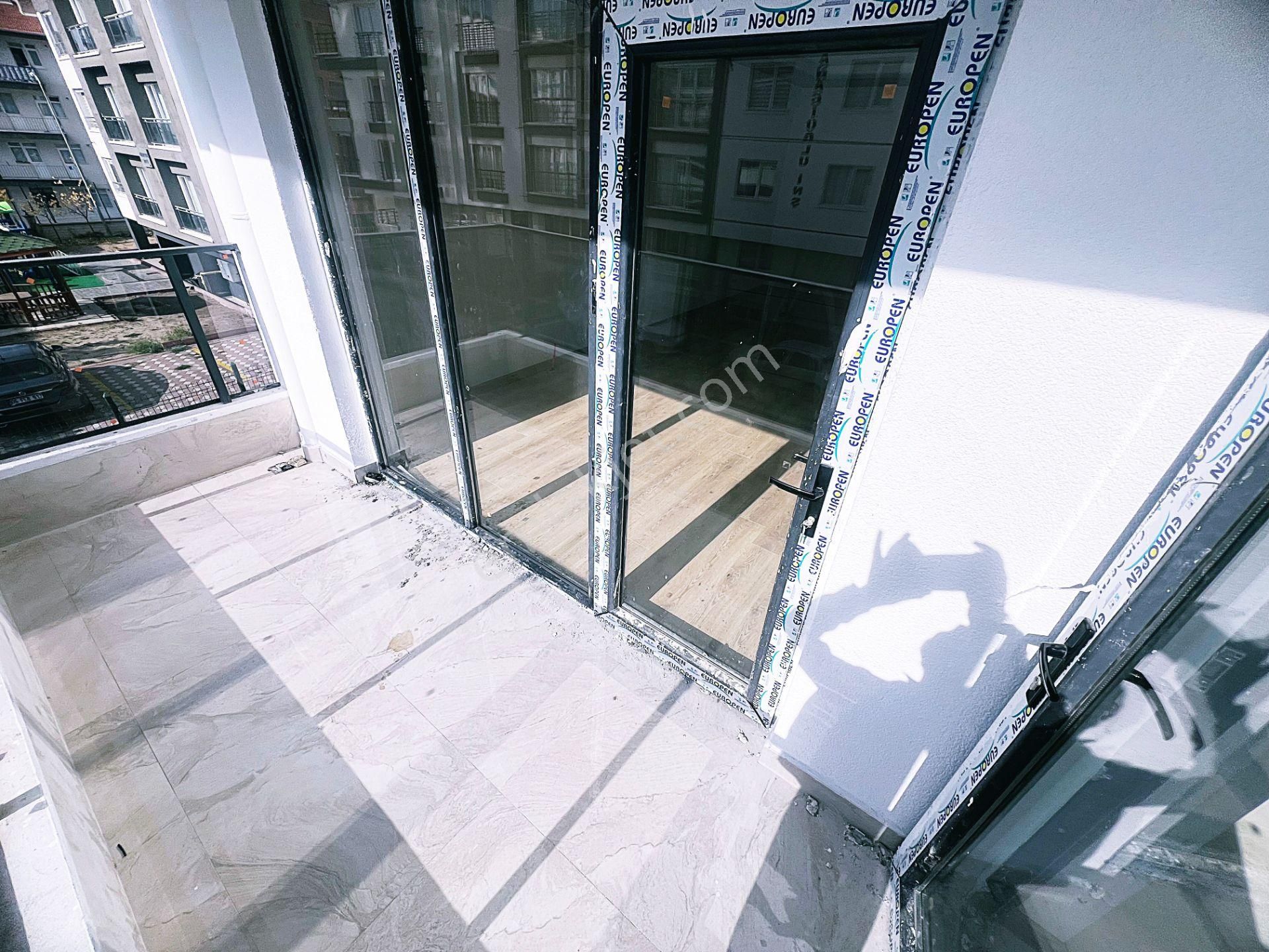 Cihandan Güventepe Kalaballı Güventepe Cadde Yakını Satlık 3+1 - Görsel 8