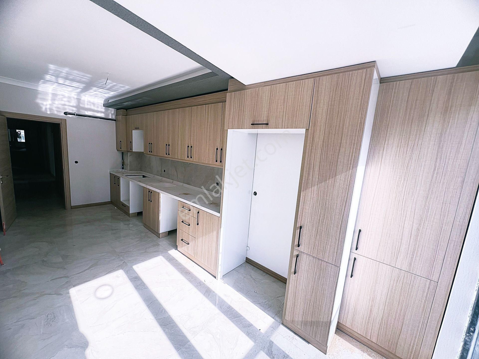 Cihandan Güventepe Kalaballı Güventepe Cadde Yakını Satlık 3+1 - Görsel 6