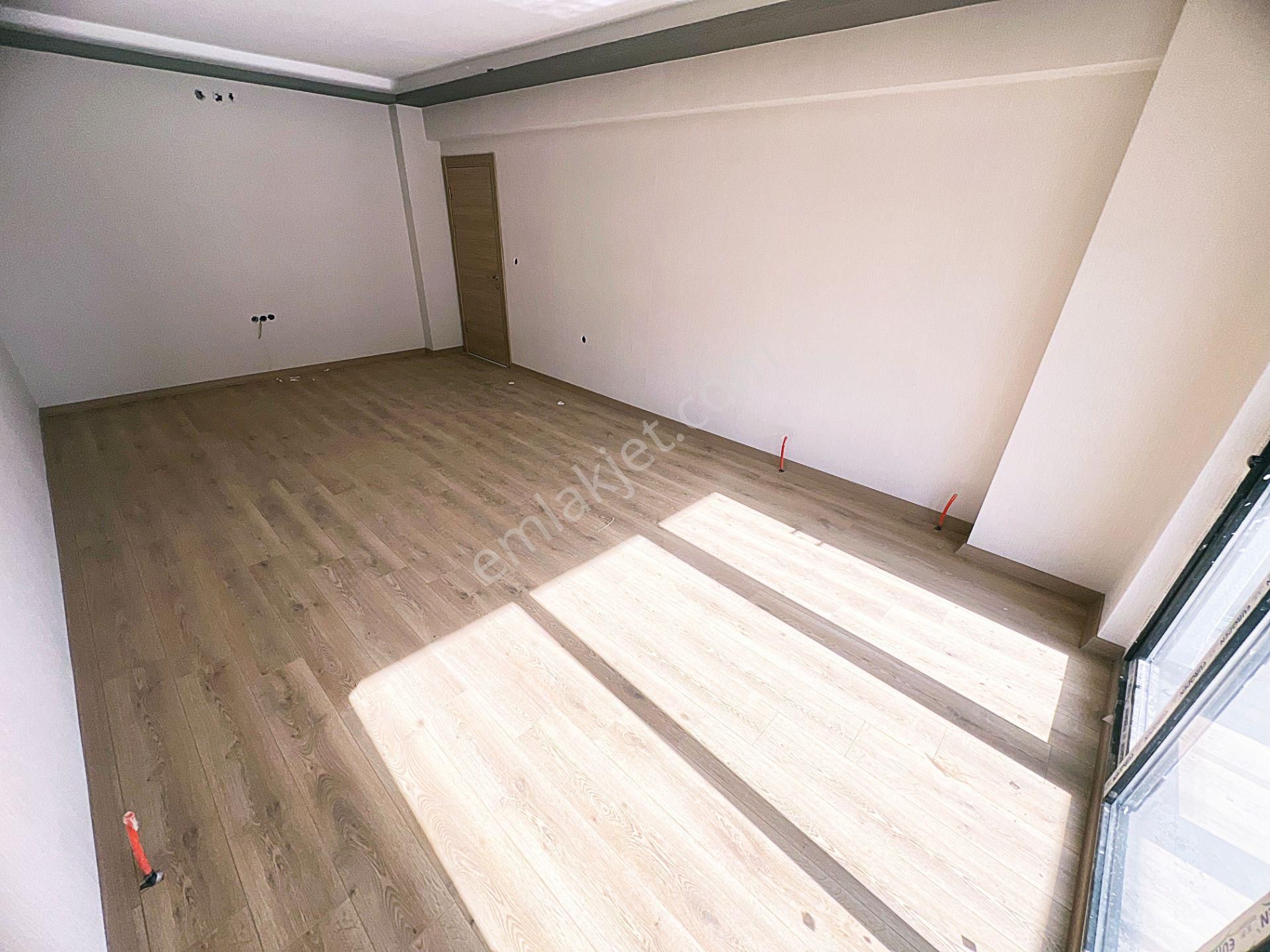 Cihandan Güventepe Kalaballı Güventepe Cadde Yakını Satlık 3+1 - Görsel 13