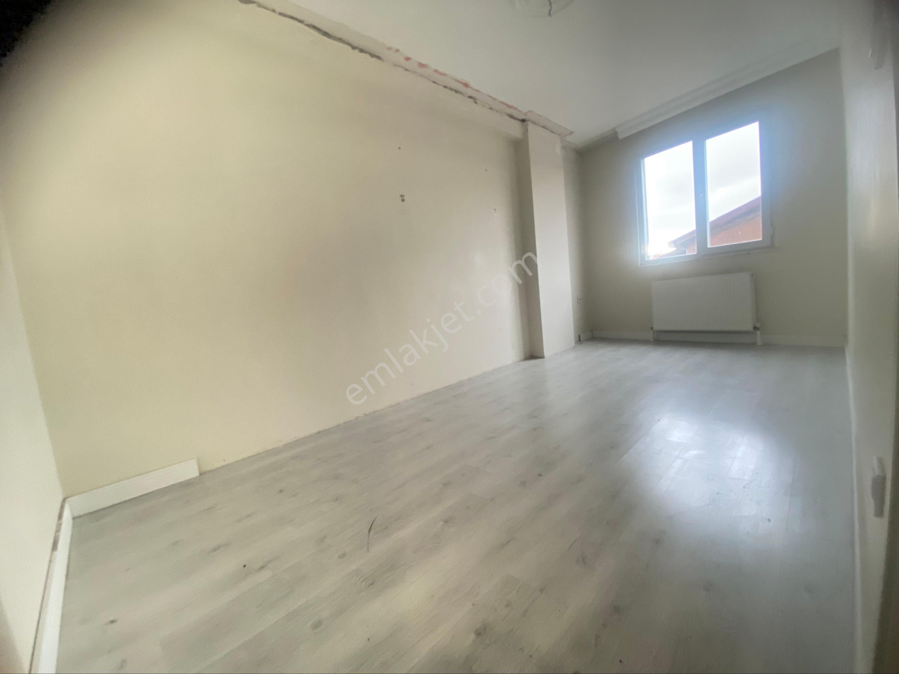 Merve Mahallesinde 2+1 Ara Kat Satılık Daire - Görsel 13