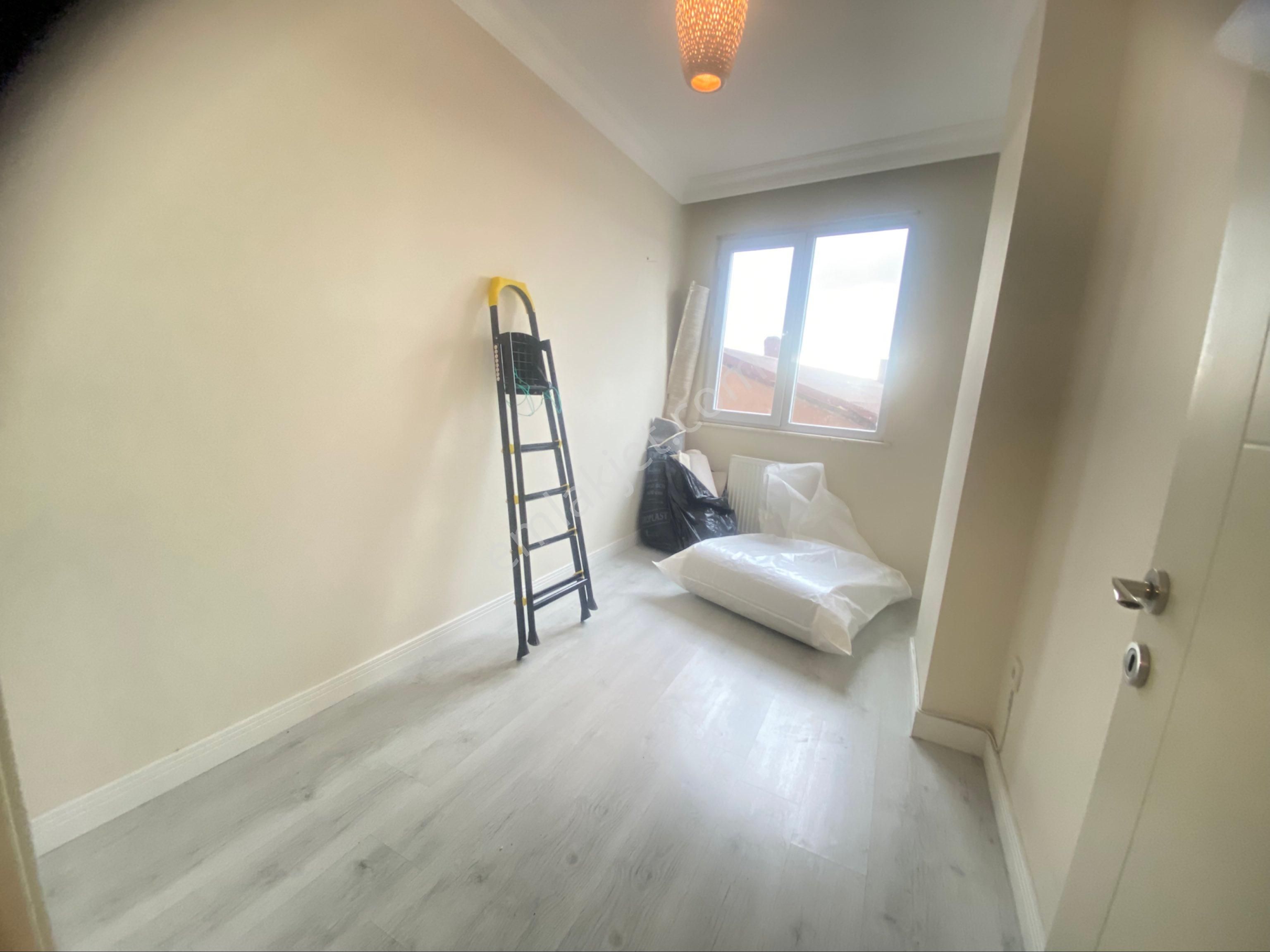 Merve Mahallesinde 2+1 Ara Kat Satılık Daire - Görsel 23