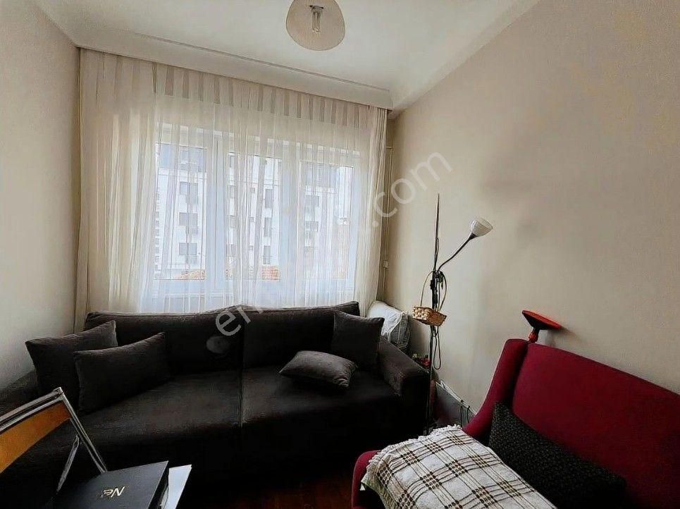 Kozyatağı' Nda 3+1 90 M2 Net İskanlı Ebeveyn Banyolu Satılık Daire - Görsel 12