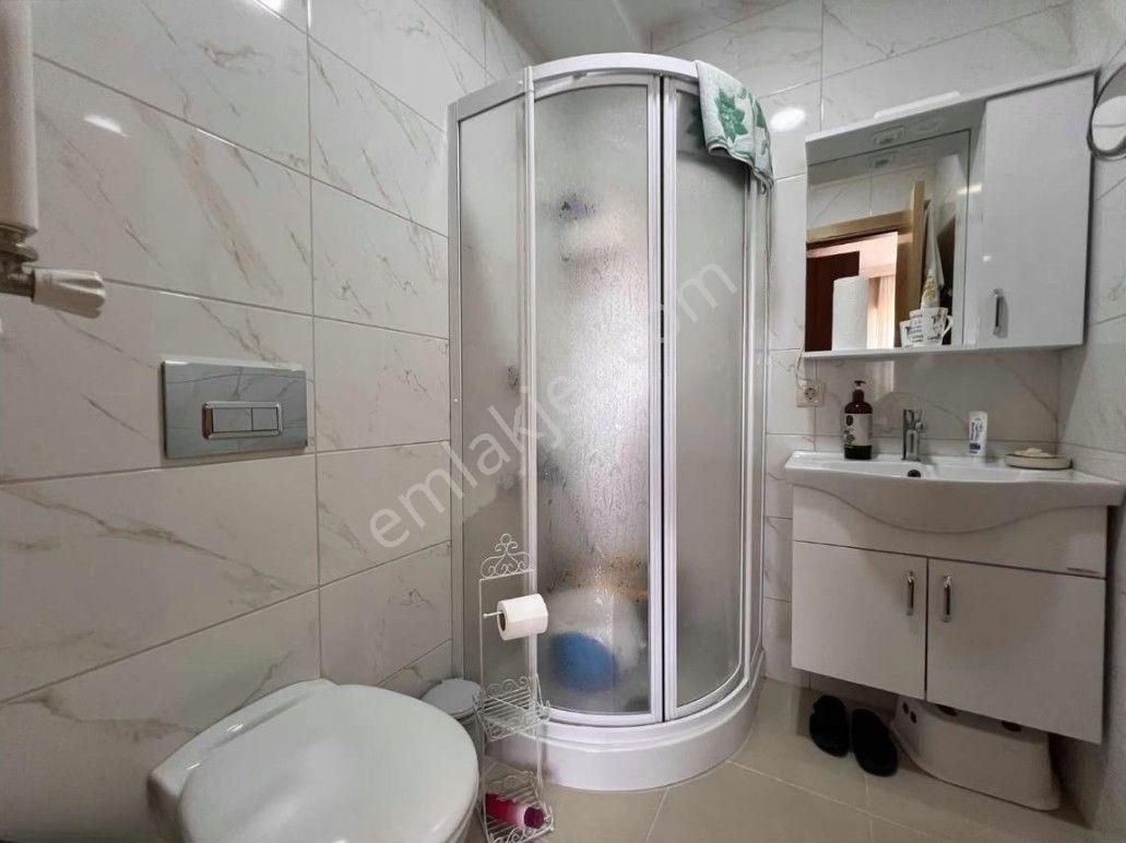 Kozyatağı' Nda 3+1 90 M2 Net İskanlı Ebeveyn Banyolu Satılık Daire - Görsel 15