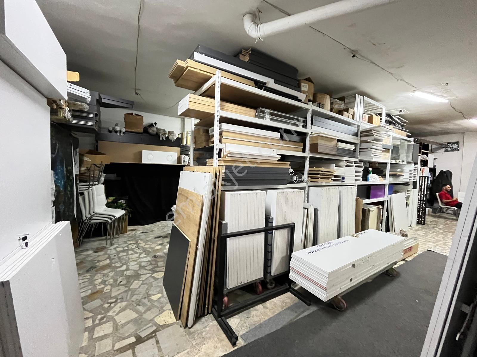 Yusuf Emlaktan Satılık Dükkan Kartaltepede - Görsel 28