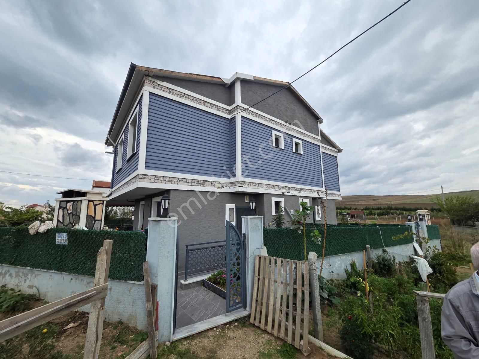 Haydar Emlaktan Çeşmelide,iskanlı,full Eşyalı,bahçeli,yeni Dubleks Villa - Görsel 8