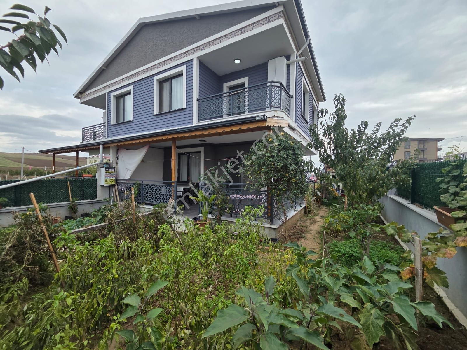 Haydar Emlaktan Çeşmelide,iskanlı,full Eşyalı,bahçeli,yeni Dubleks Villa - Görsel 1