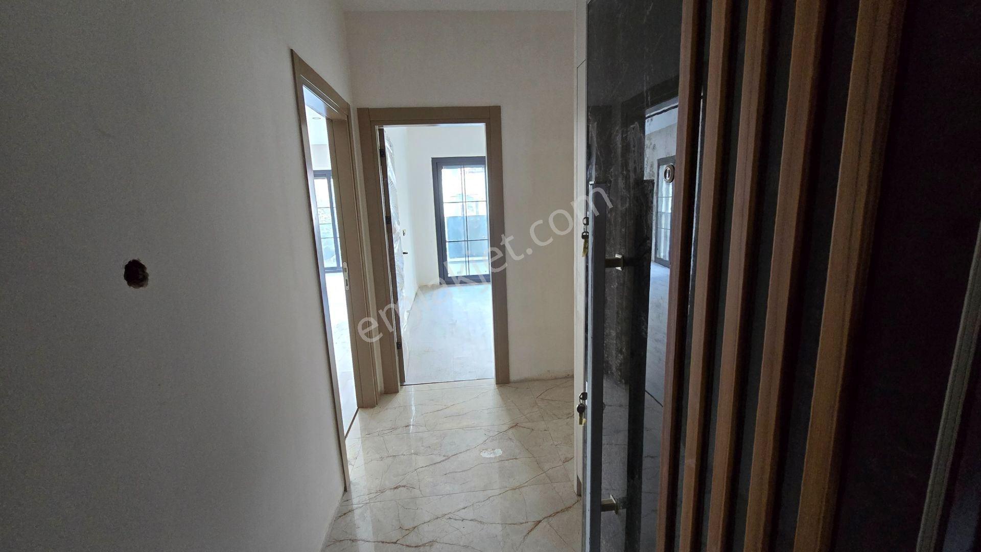 Kuşadası Güzelçamlı’da Sıfır 2+1 Balkonlu Ara Kat Daire - Görsel 15