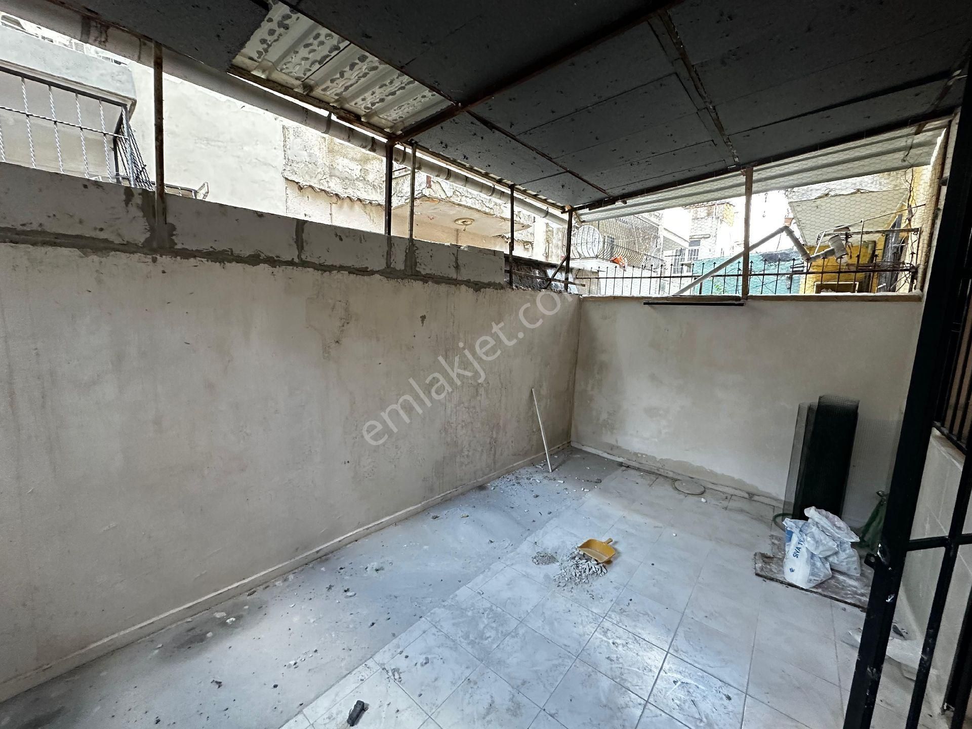 Acil Satılık D.gazlı Bahçelı Düz Giriş Daire