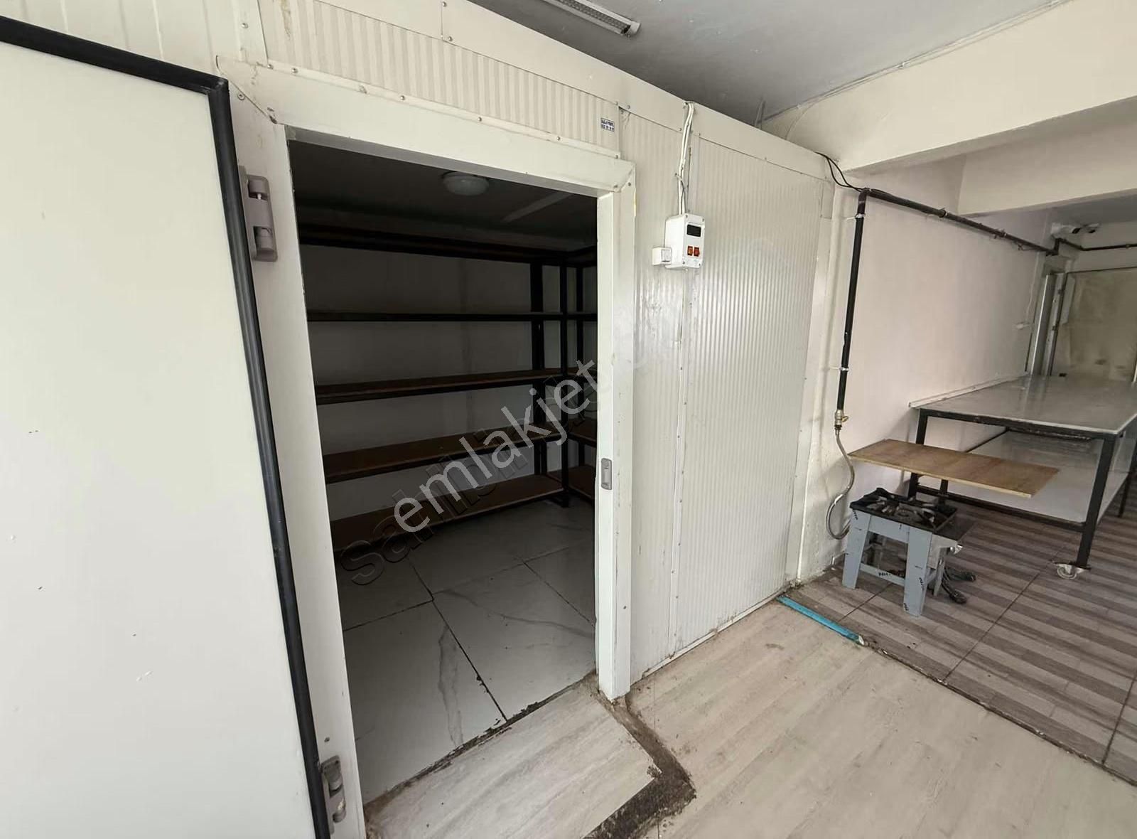 Menderes Caddesi Üzeri Devren Kiralık 350 M2 Cafe Fırın - Görsel 10