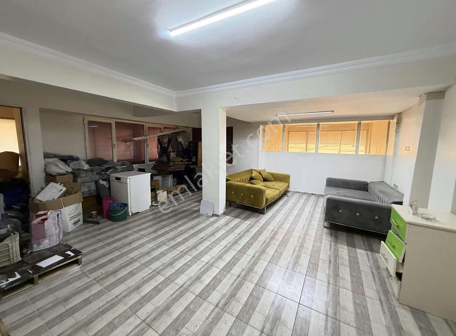 Menderes Caddesi Üzeri Devren Kiralık 350 M2 Cafe Fırın - Görsel 23