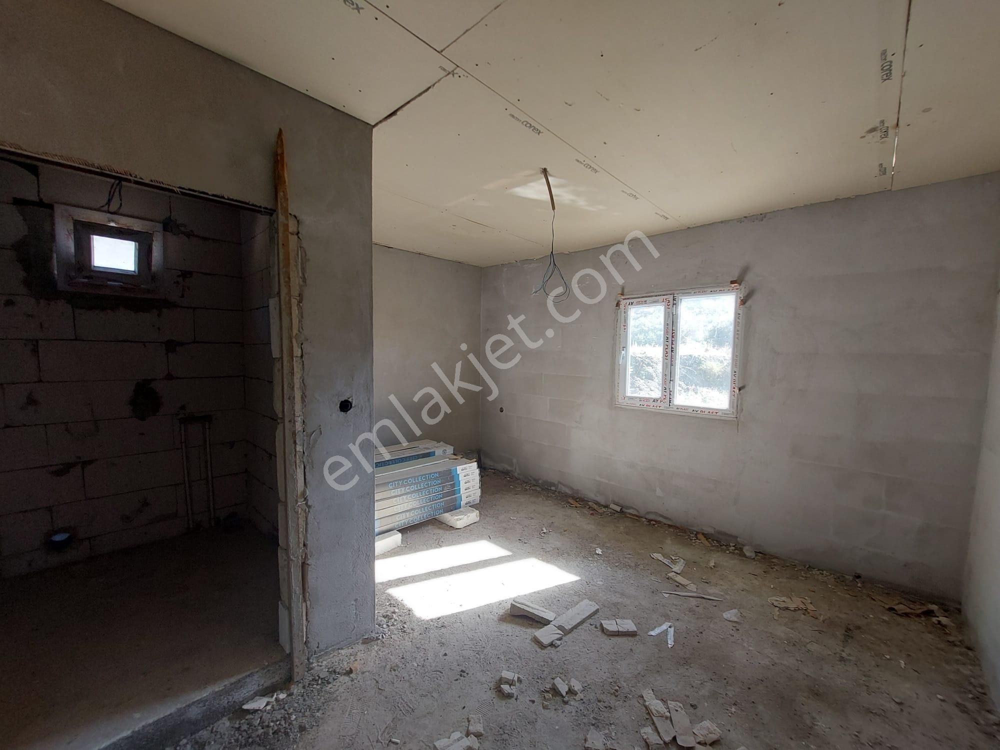 Ortaca Gökbel De 763 M2 Arazide, Kaba İnşaat 70 M2, 2+1 Prefabrik Ev Satılık - Görsel 12