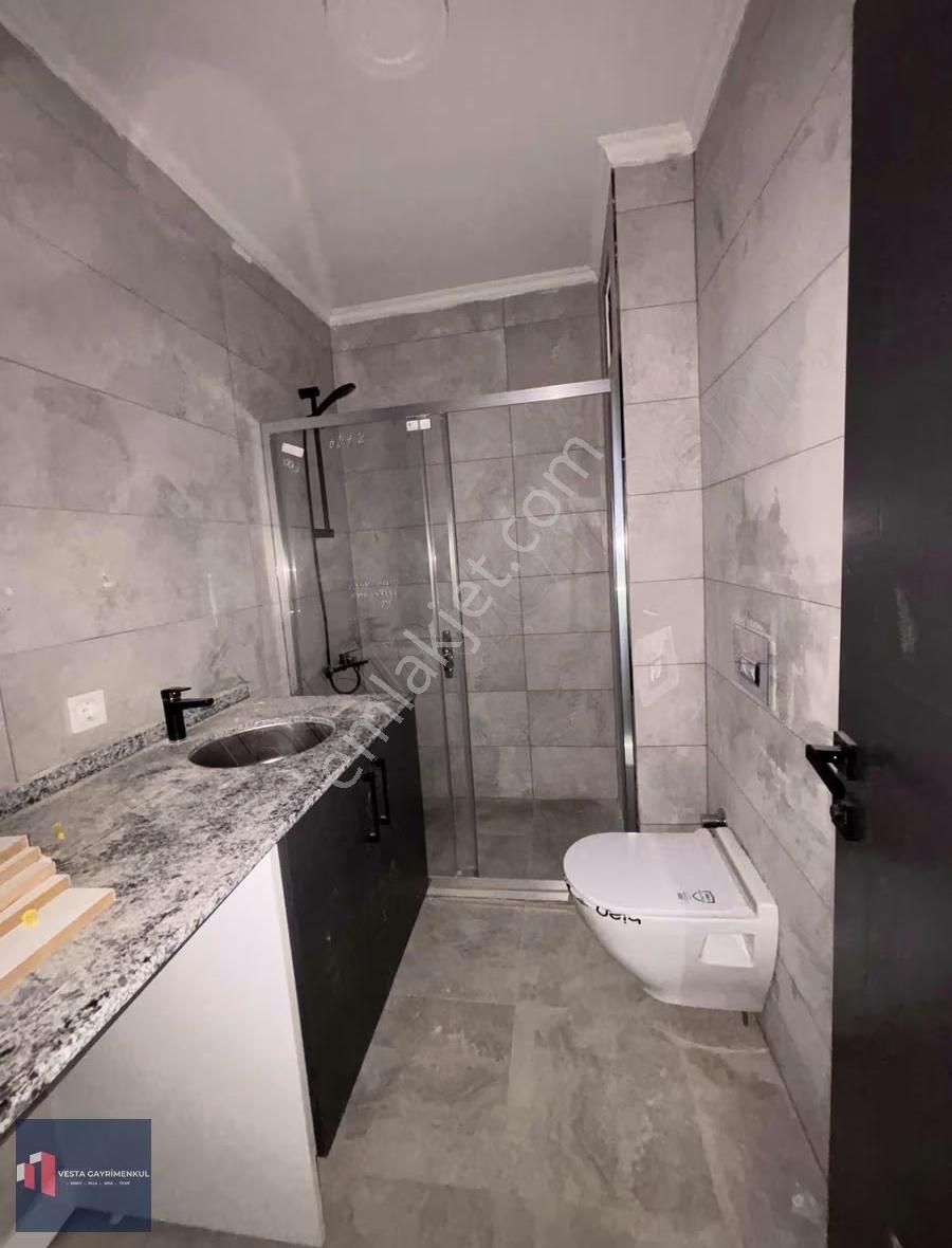 Şahlan Yapıda Satılık 2+1 Full Eşyalı Arakat Daire - Görsel 3