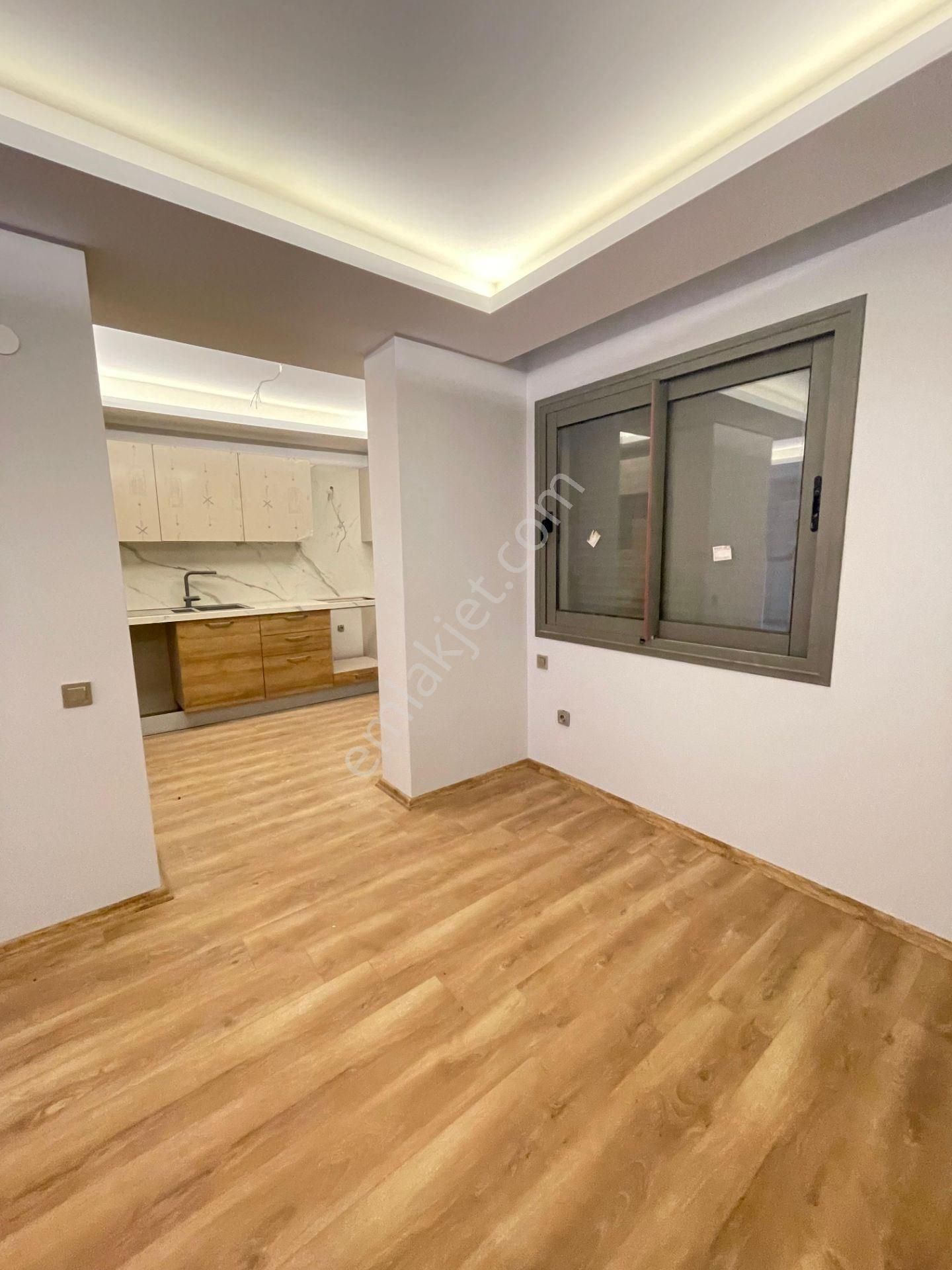 Urlada Havuzlu Müstakil 5+1 Satılık Villa - Görsel 11