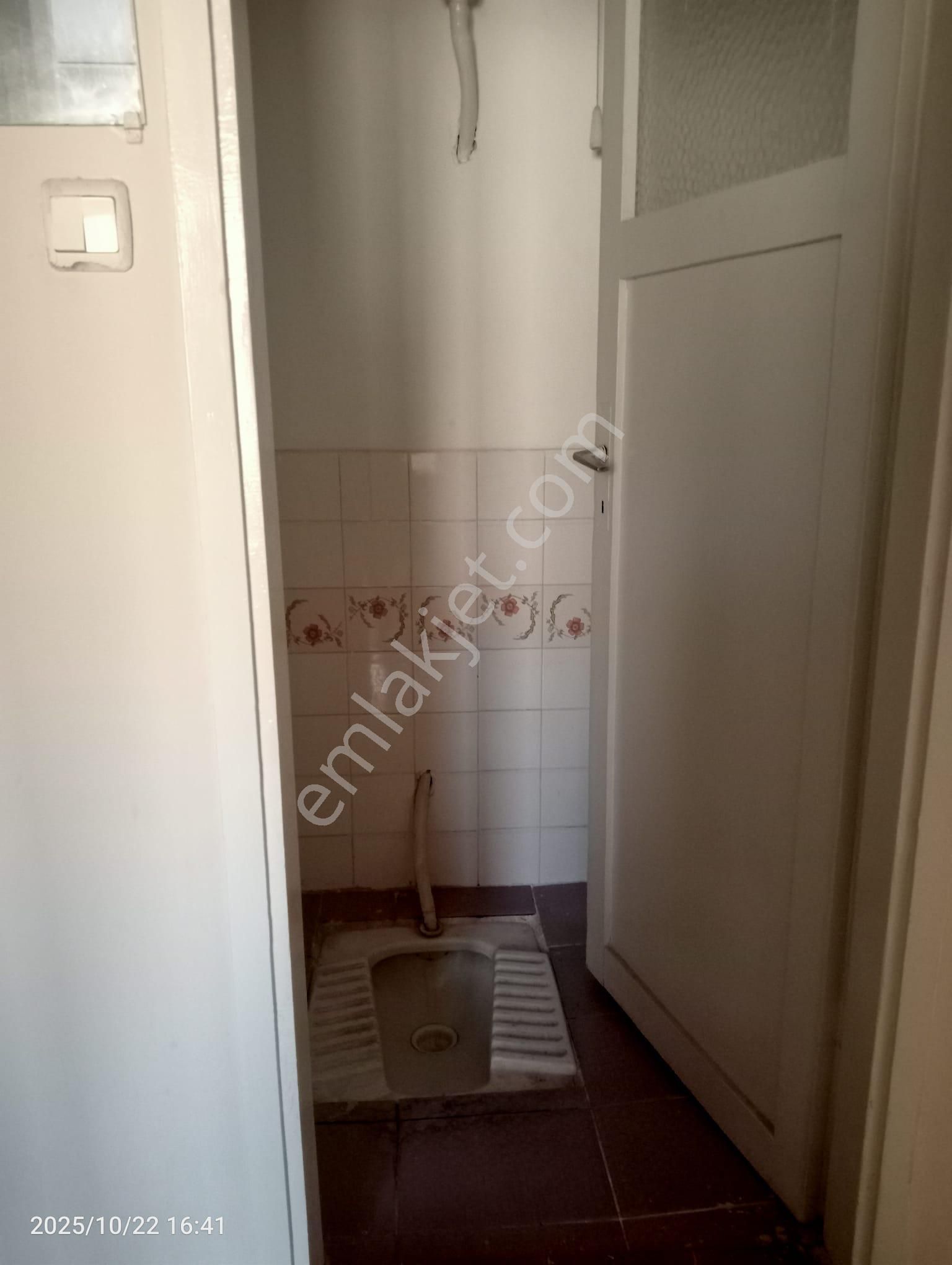 Demirsubaşı Mahallesinde 2+1 Satılık Daire - Görsel 15