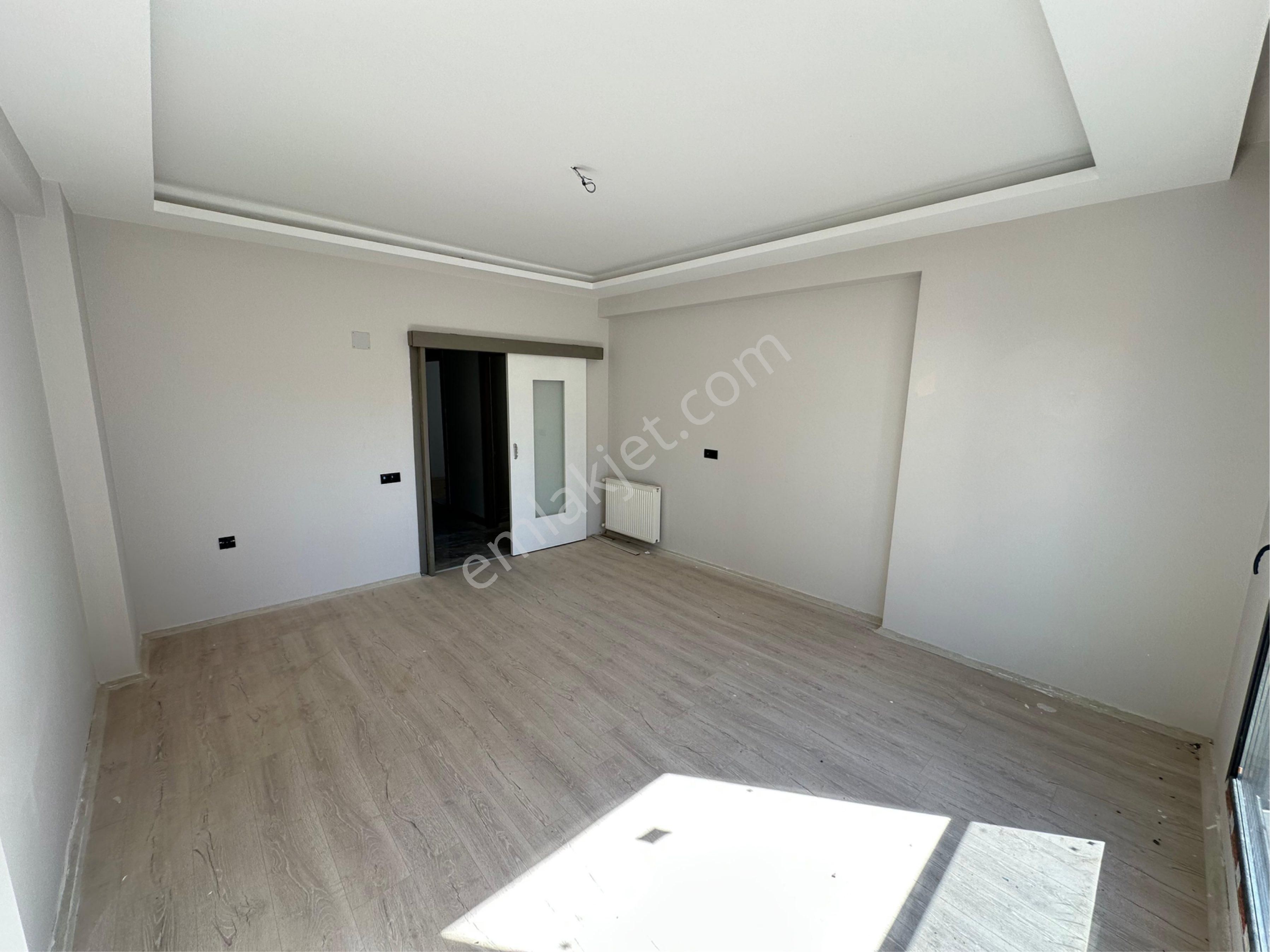 Eski Mezitli De Bağımsız Mutfak Oturuma Hazır Lüx Daire