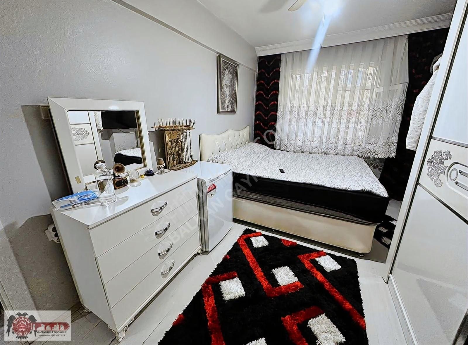 Forum İstanbula, Metro Ve Tramvaya Yakın Bahçeli 3+1 Daire - Görsel 4