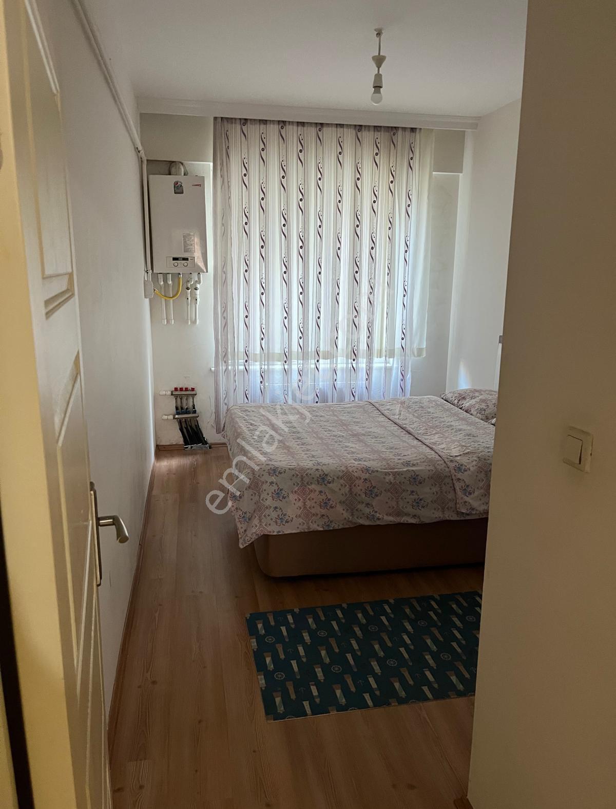 Akademi'den Yenibağlar'da Ara Kat Eşyalı Kiracılı Satılık 1+1 - Görsel 5