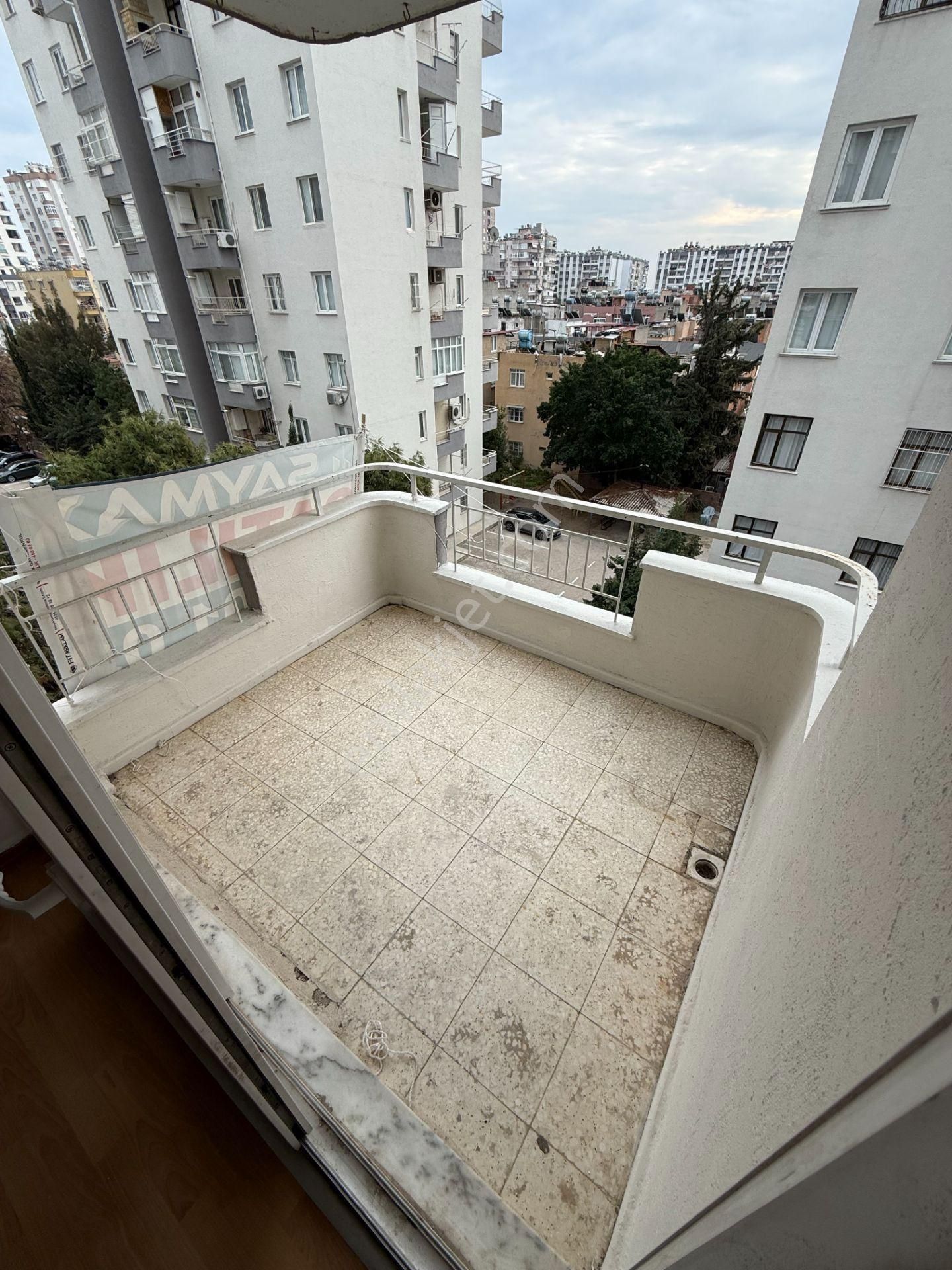 Yeşilyurt Mahallesi Yonca Sitesinde 3+1 Satılık Daire - Görsel 28