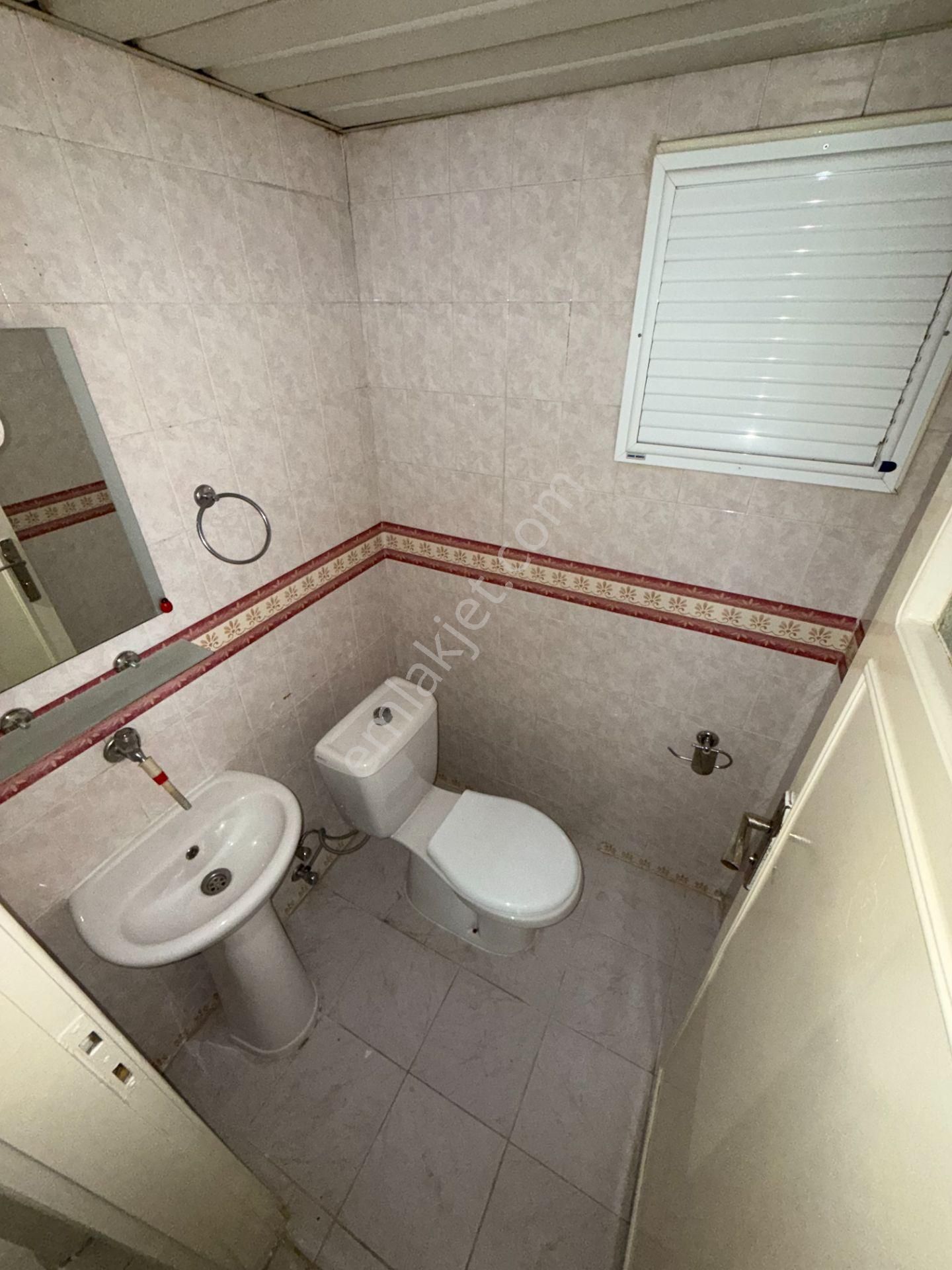 Yeşilyurt Mahallesi Yonca Sitesinde 3+1 Satılık Daire - Görsel 25