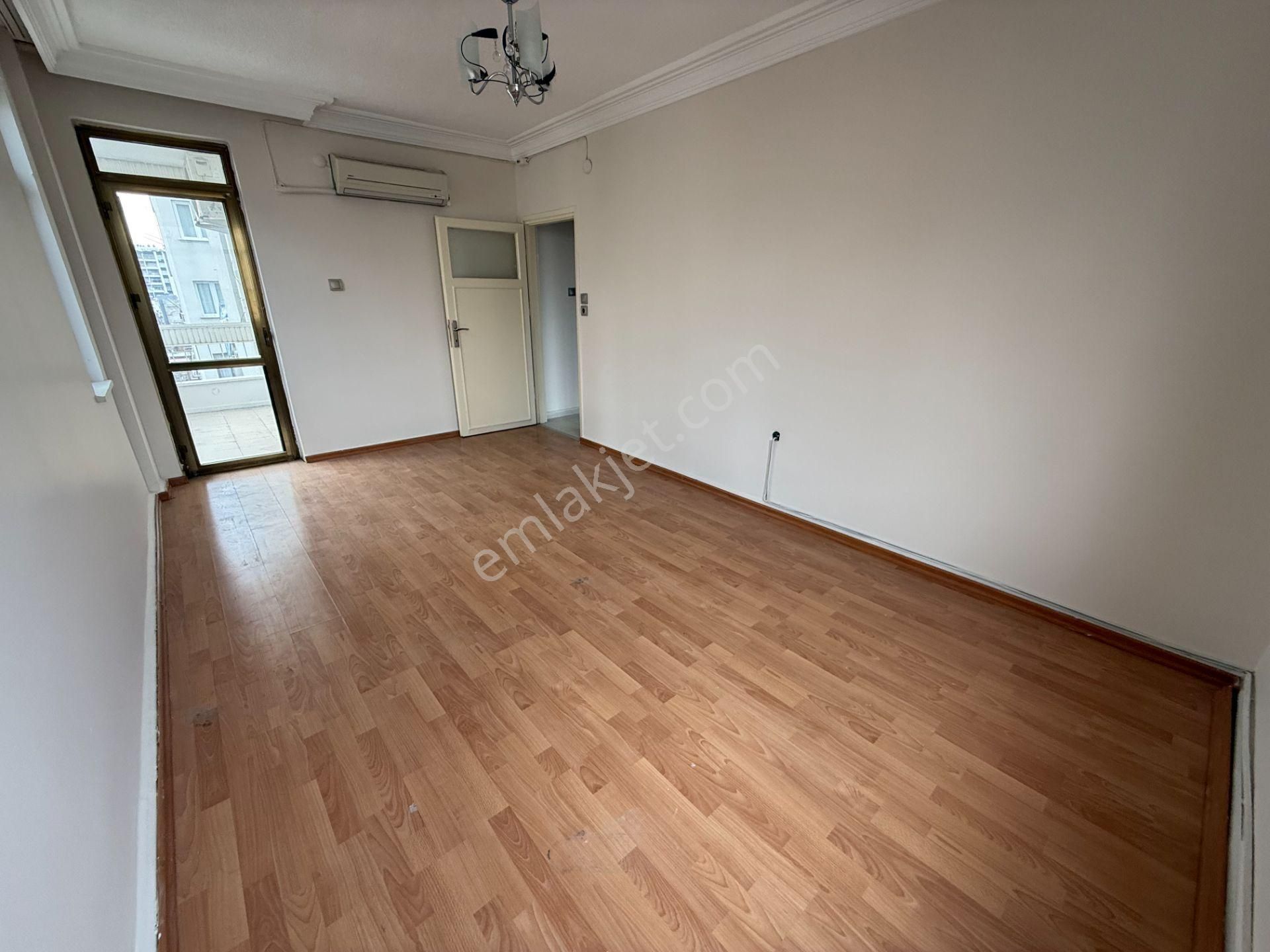 Yeşilyurt Mahallesi Yonca Sitesinde 3+1 Satılık Daire - Görsel 9