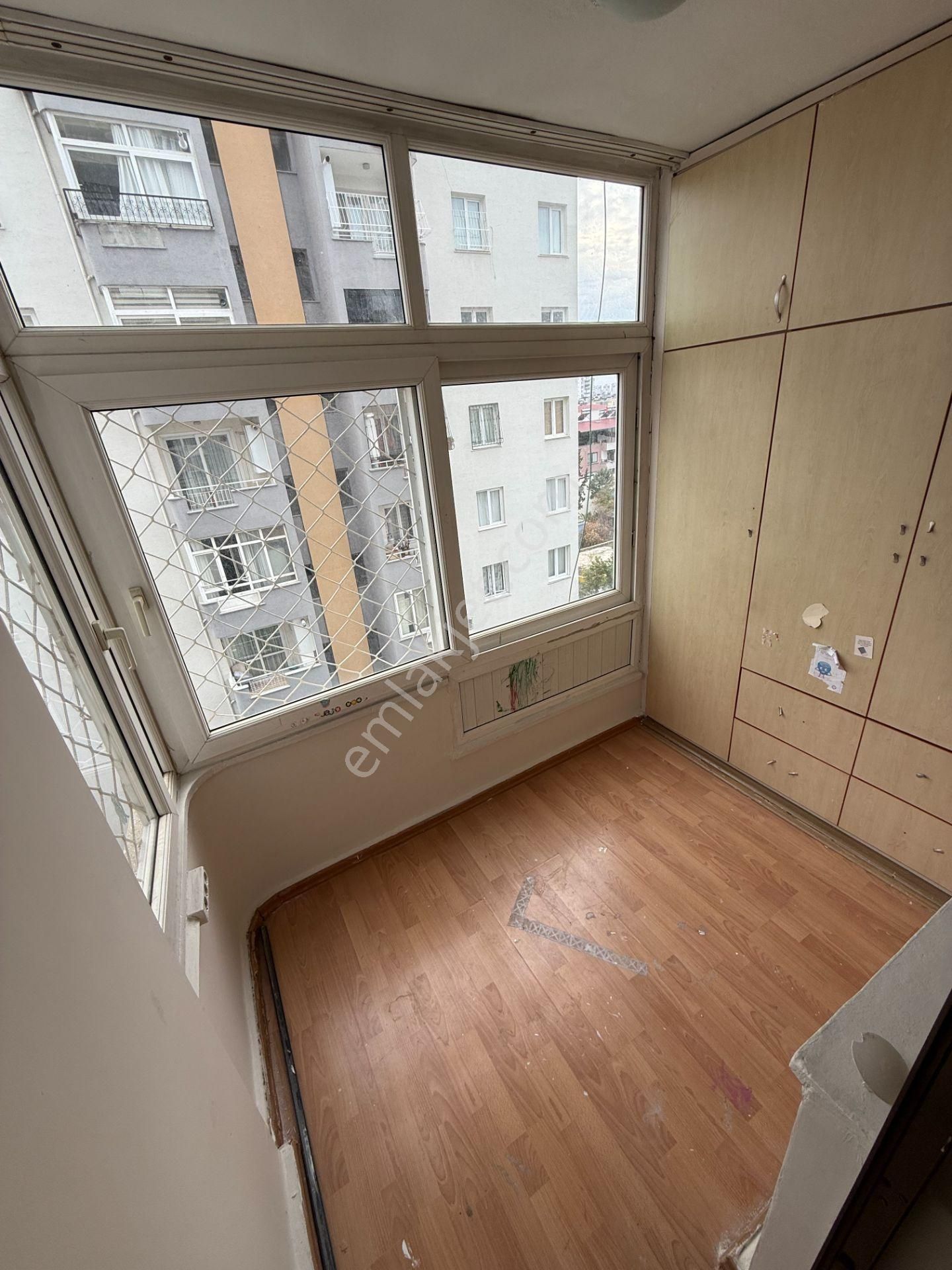 Yeşilyurt Mahallesi Yonca Sitesinde 3+1 Satılık Daire - Görsel 16