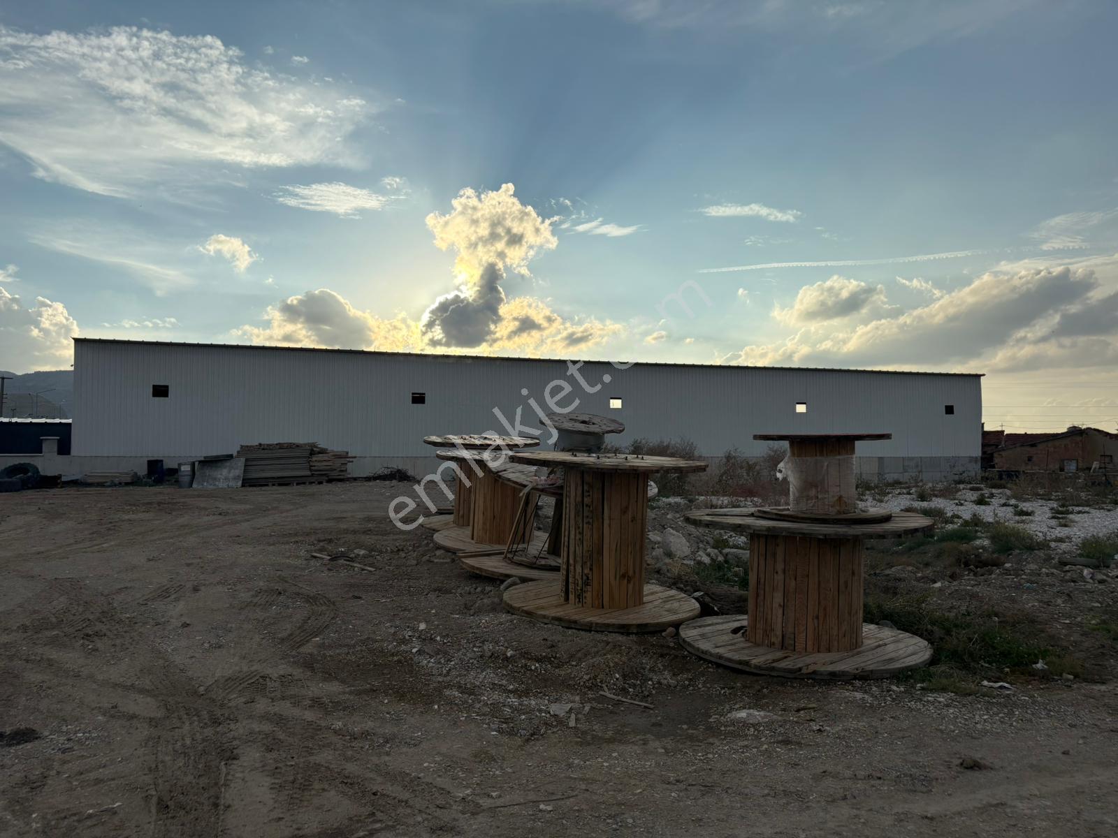 Karşıyaka Mah. Satılık 448 M2 Arsa - Görsel 3