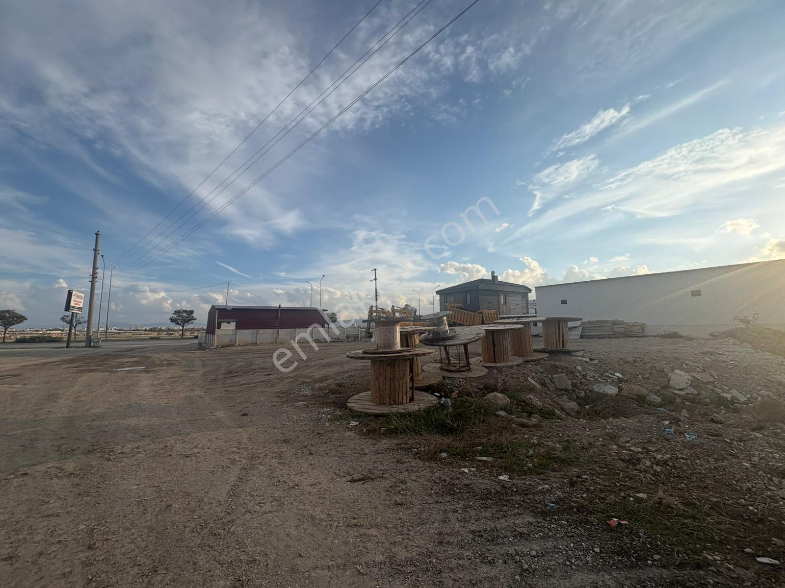Karşıyaka Mah. Satılık 448 M2 Arsa