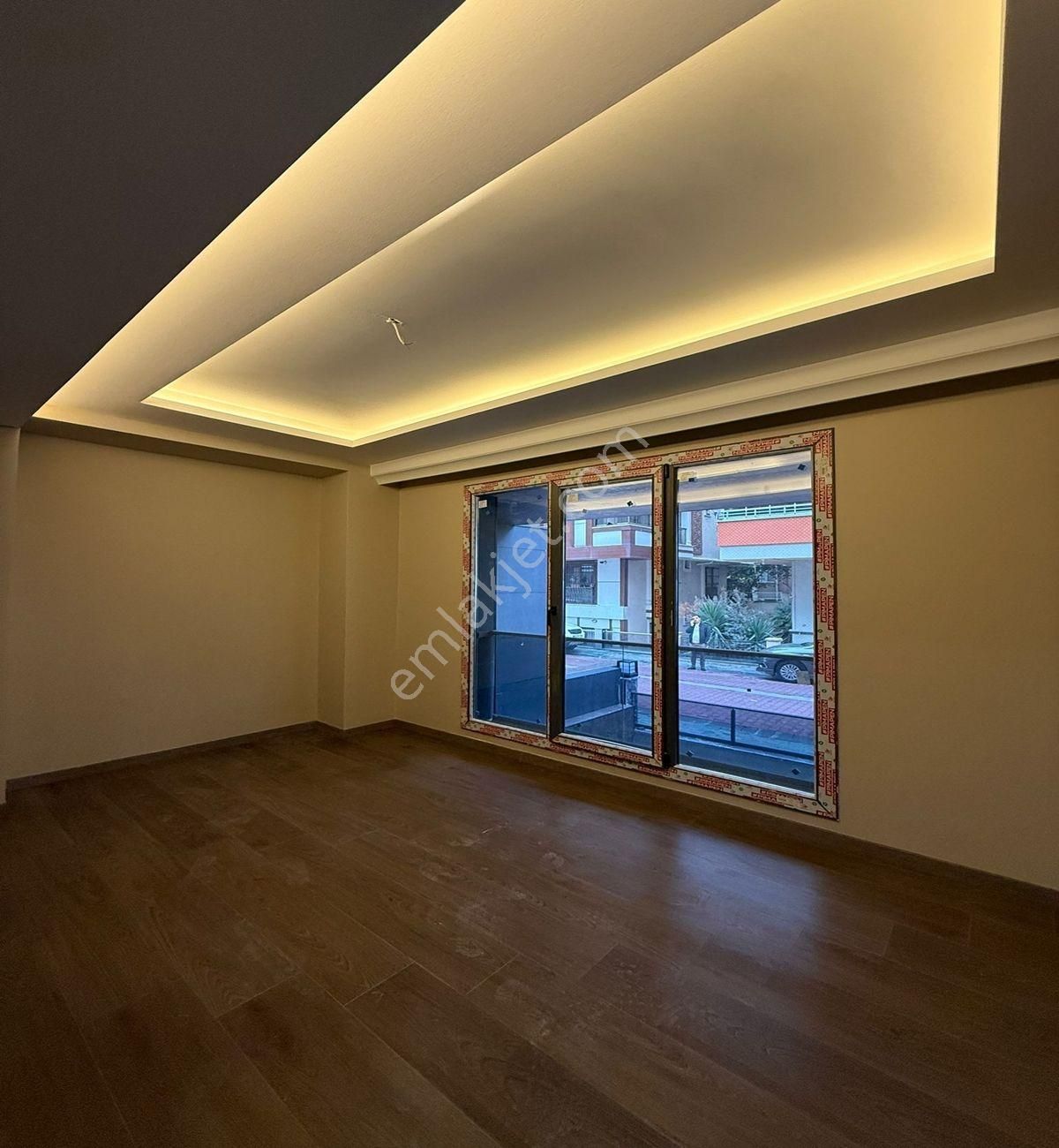 Müslüm Emlaktan Avcılar Ambarlıda 2+1 Lüx Sıfır Satılık - Görsel 3