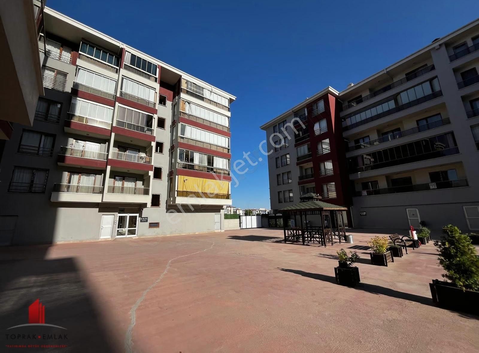 Tramvaya Yürüme Mesafesinde 3+1 Sıfır Satılık Daire - Görsel 26