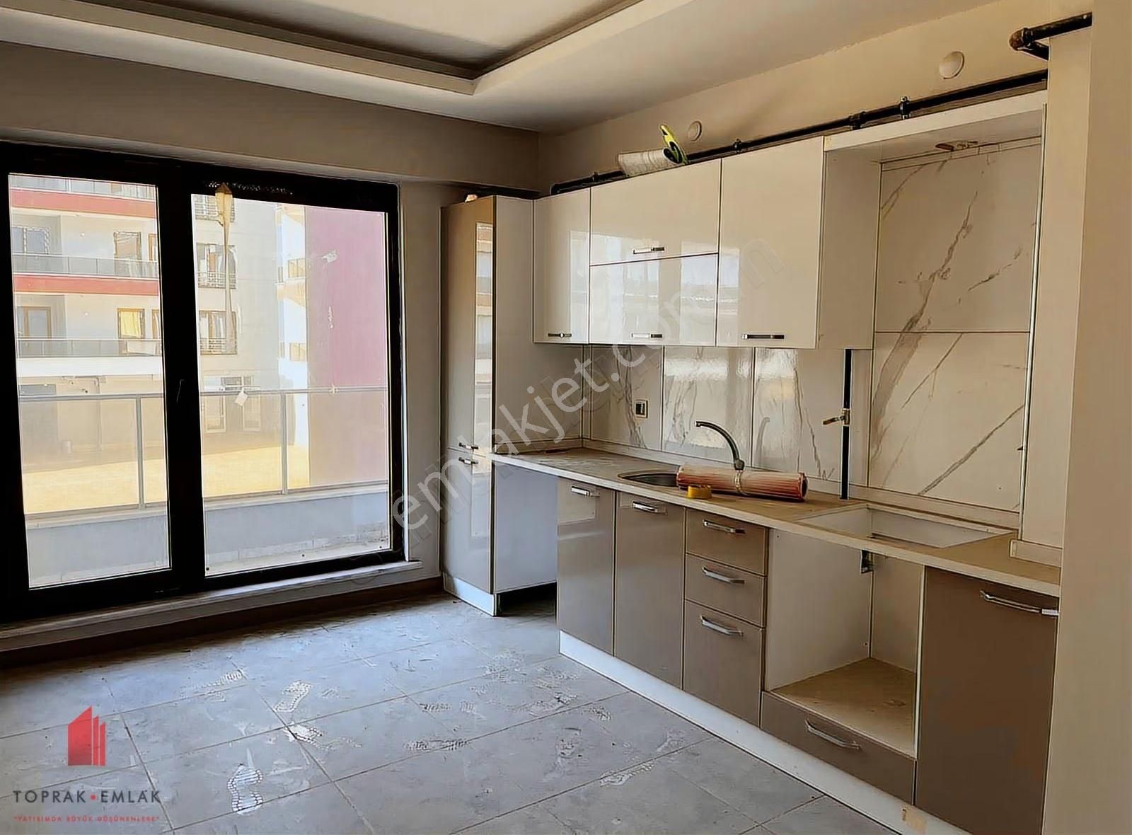 Tramvaya Yürüme Mesafesinde 3+1 Sıfır Satılık Daire - Görsel 13