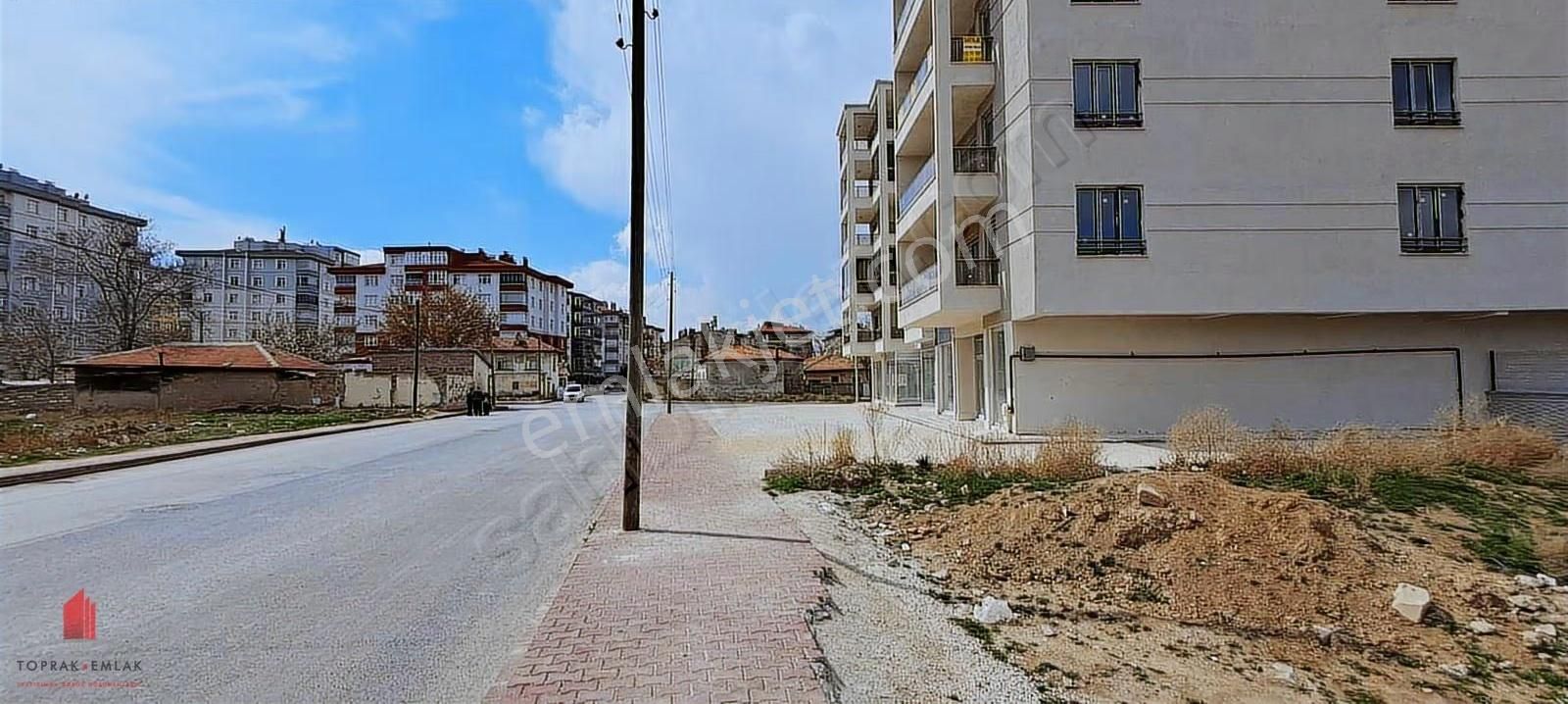 Ali Ulvi Kurucu Cd. Yanı Sıfır 3+1 Arakat İskanlı Satılık Daire - Görsel 4