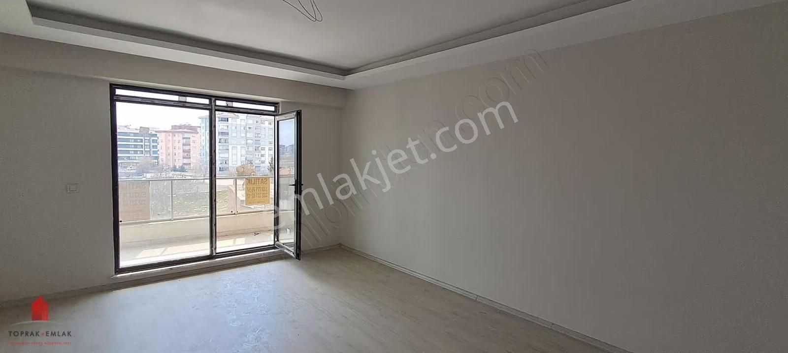 Ali Ulvi Kurucu Cd. Yanı Sıfır 3+1 Arakat İskanlı Satılık Daire - Görsel 13