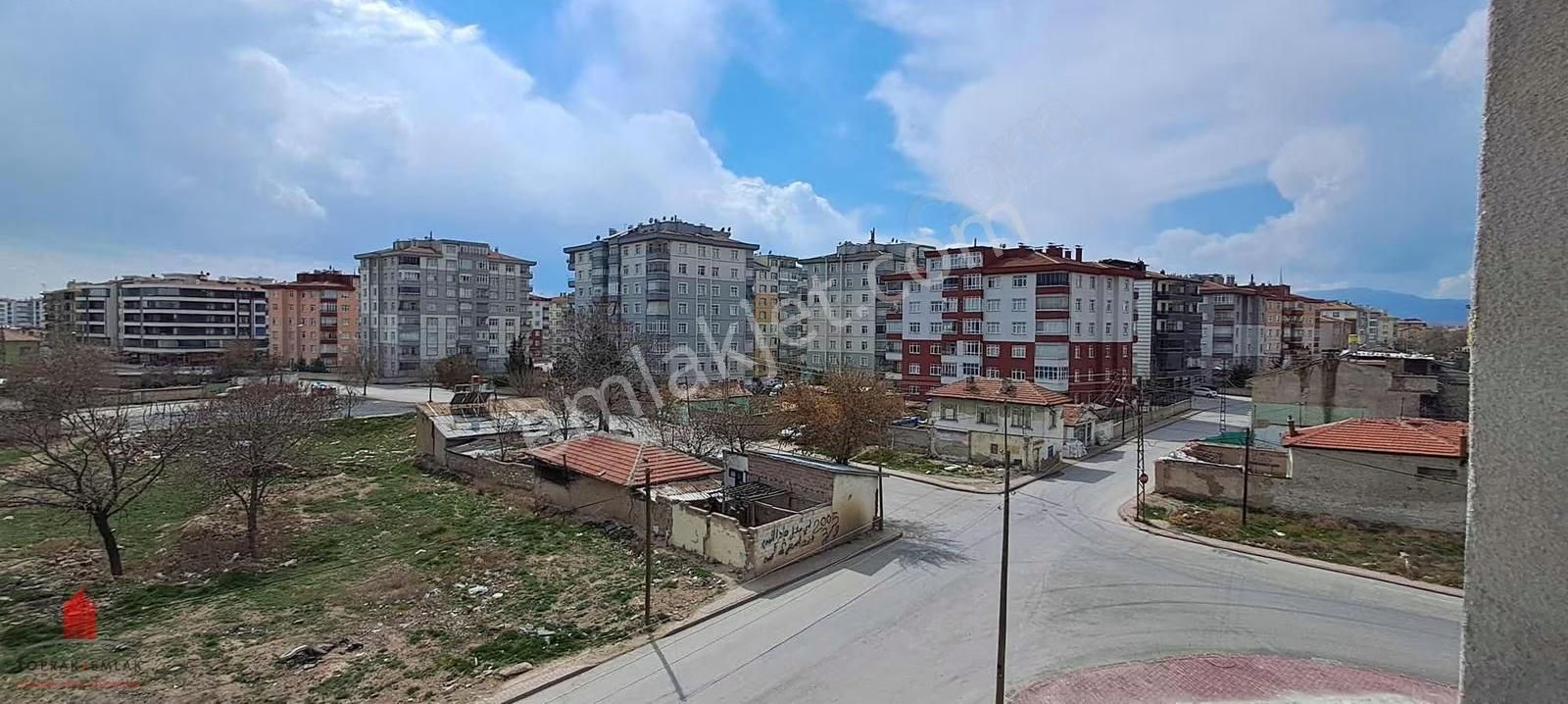 Ali Ulvi Kurucu Cd. Yanı Sıfır 3+1 Arakat İskanlı Satılık Daire - Görsel 16