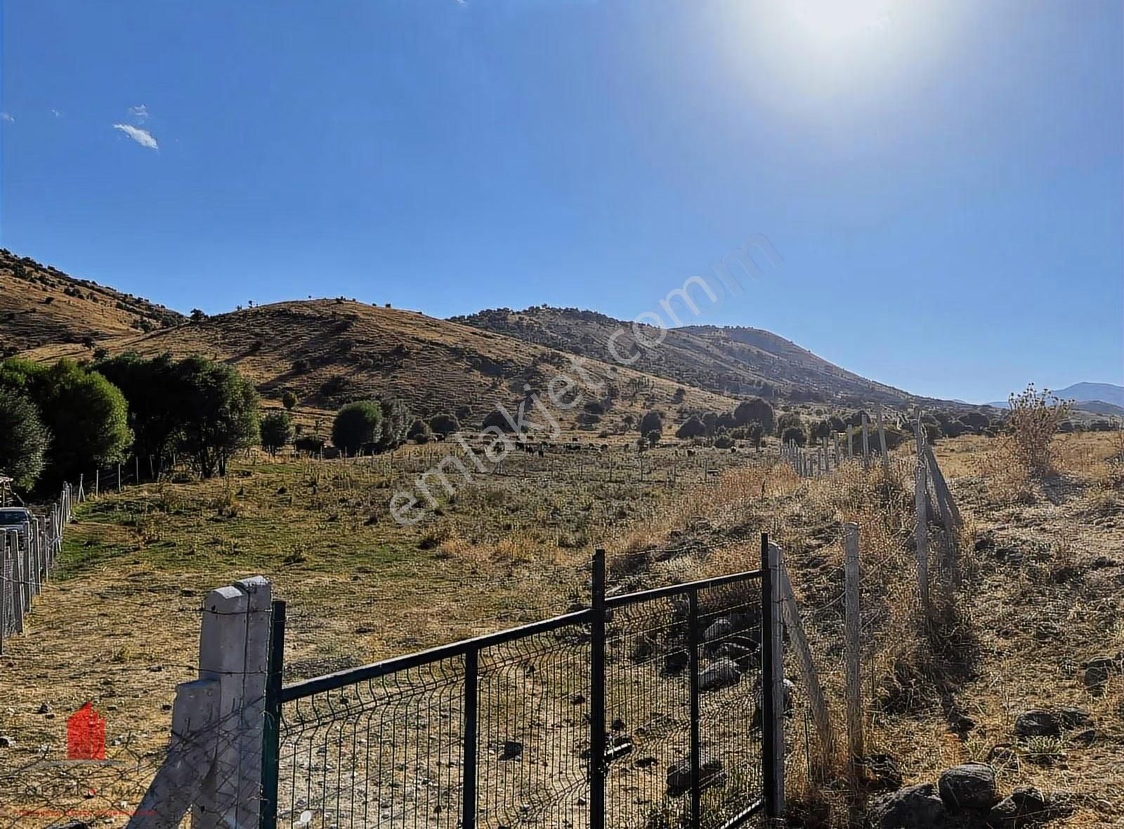 Erenkaya'da Etrafı Telli Kaynak Sulu 2622m2 Satılık Bahçe - Görsel 3