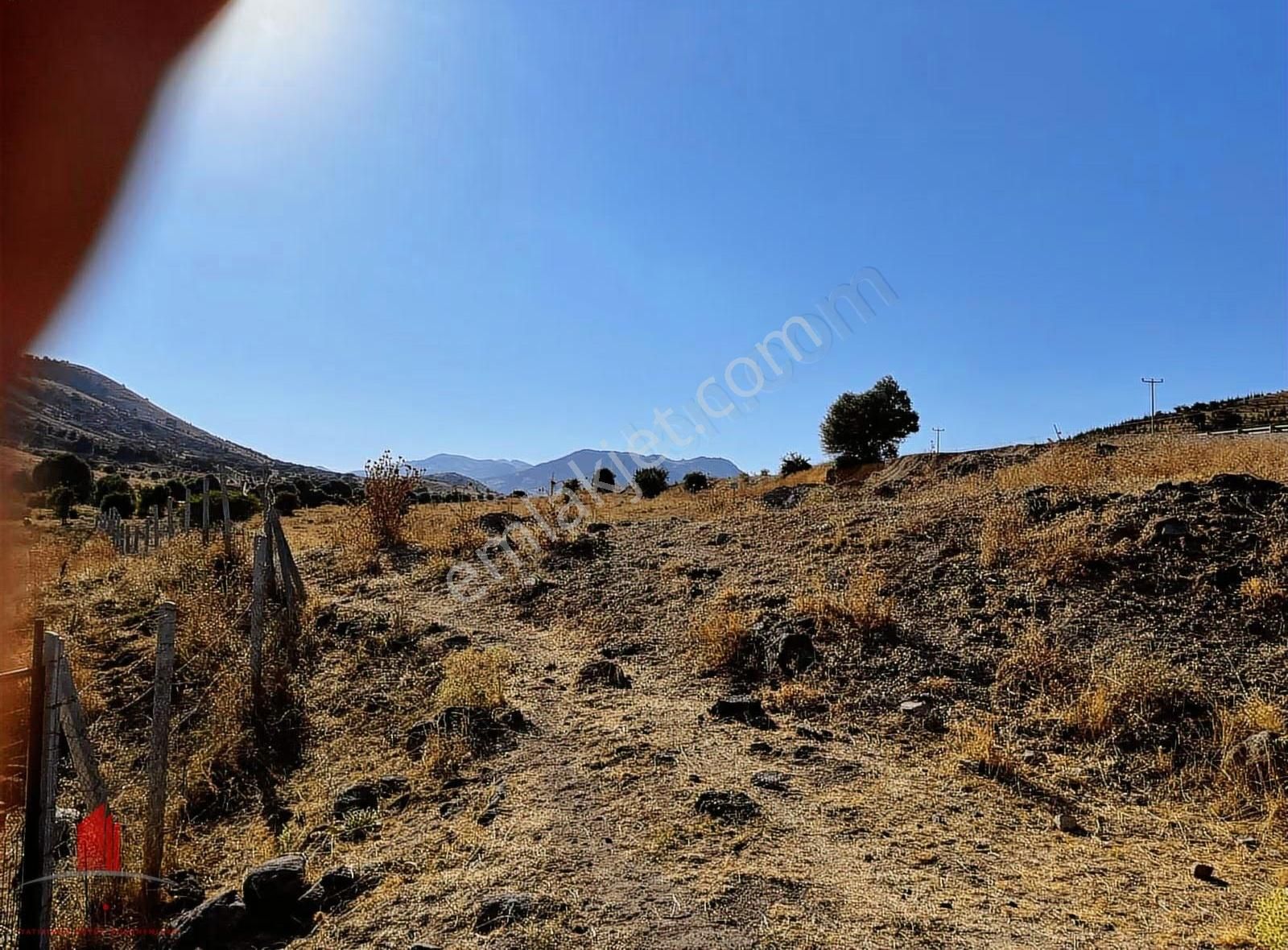 Erenkaya'da Etrafı Telli Kaynak Sulu 2622m2 Satılık Bahçe - Görsel 2