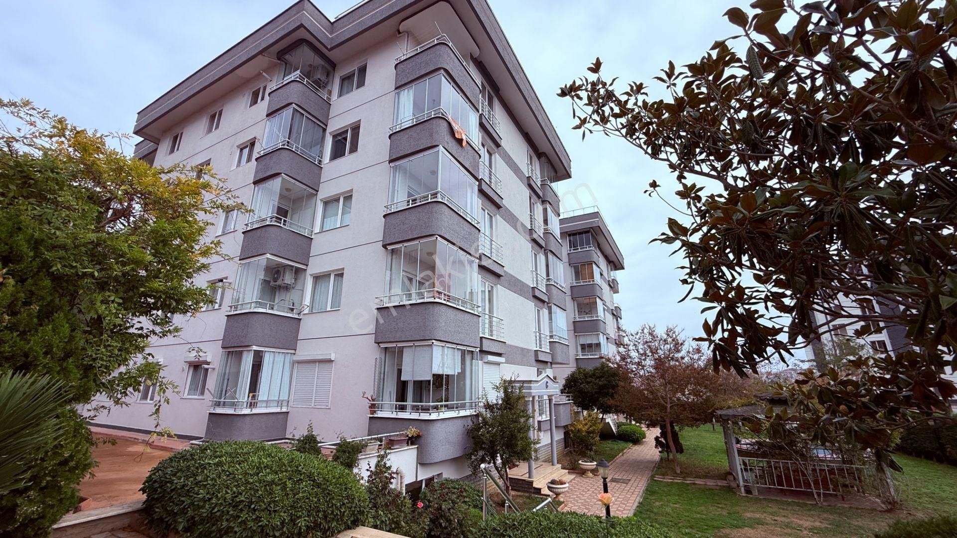 İstanbul Silivri'de Kapanmaz Deniz Manzaralı 3+1 Geniş Daire - Görsel 19