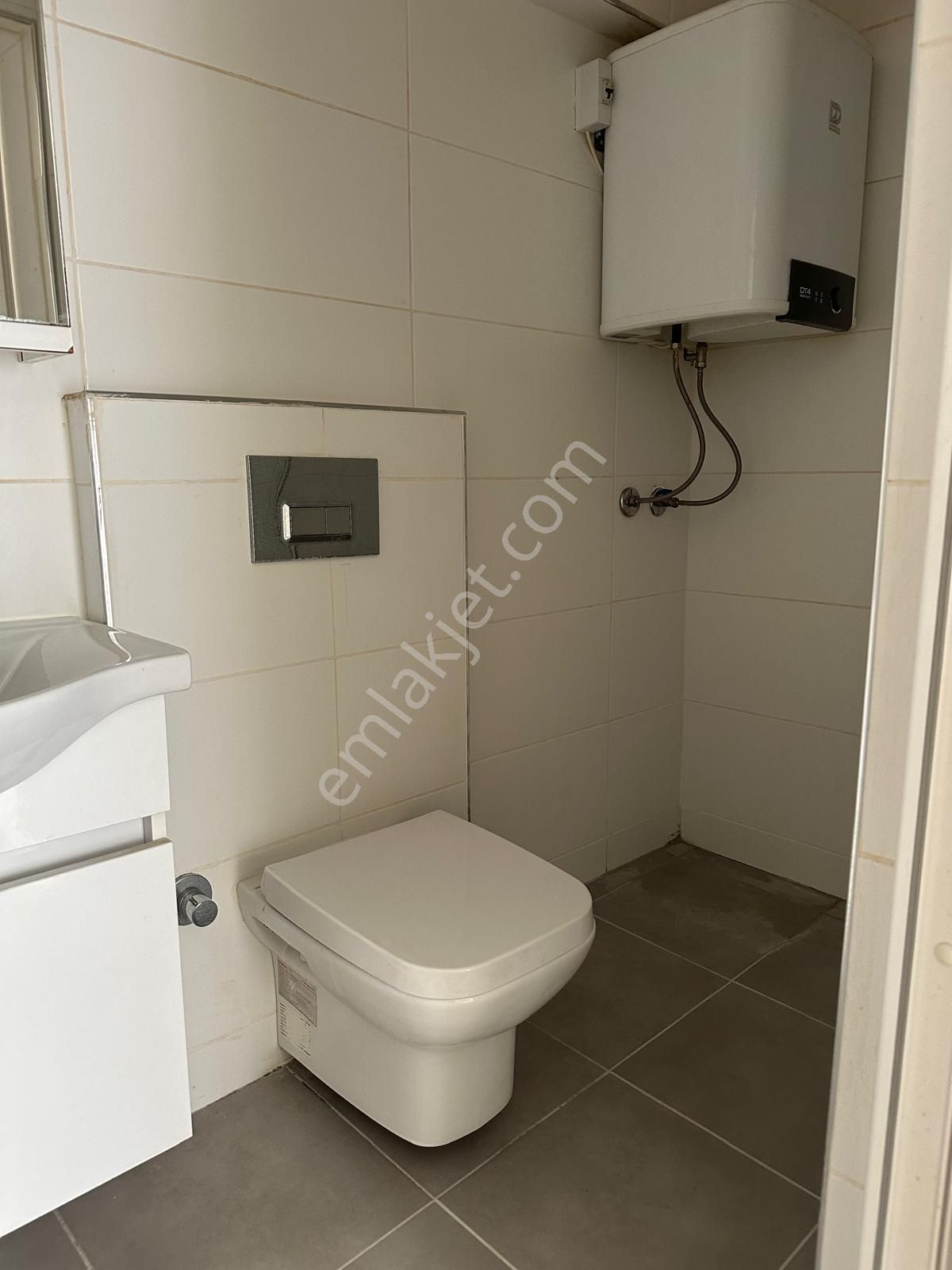 Orhangazi Caddesinde 1+0 Eşyalı Kiralık Daire - Görsel 8