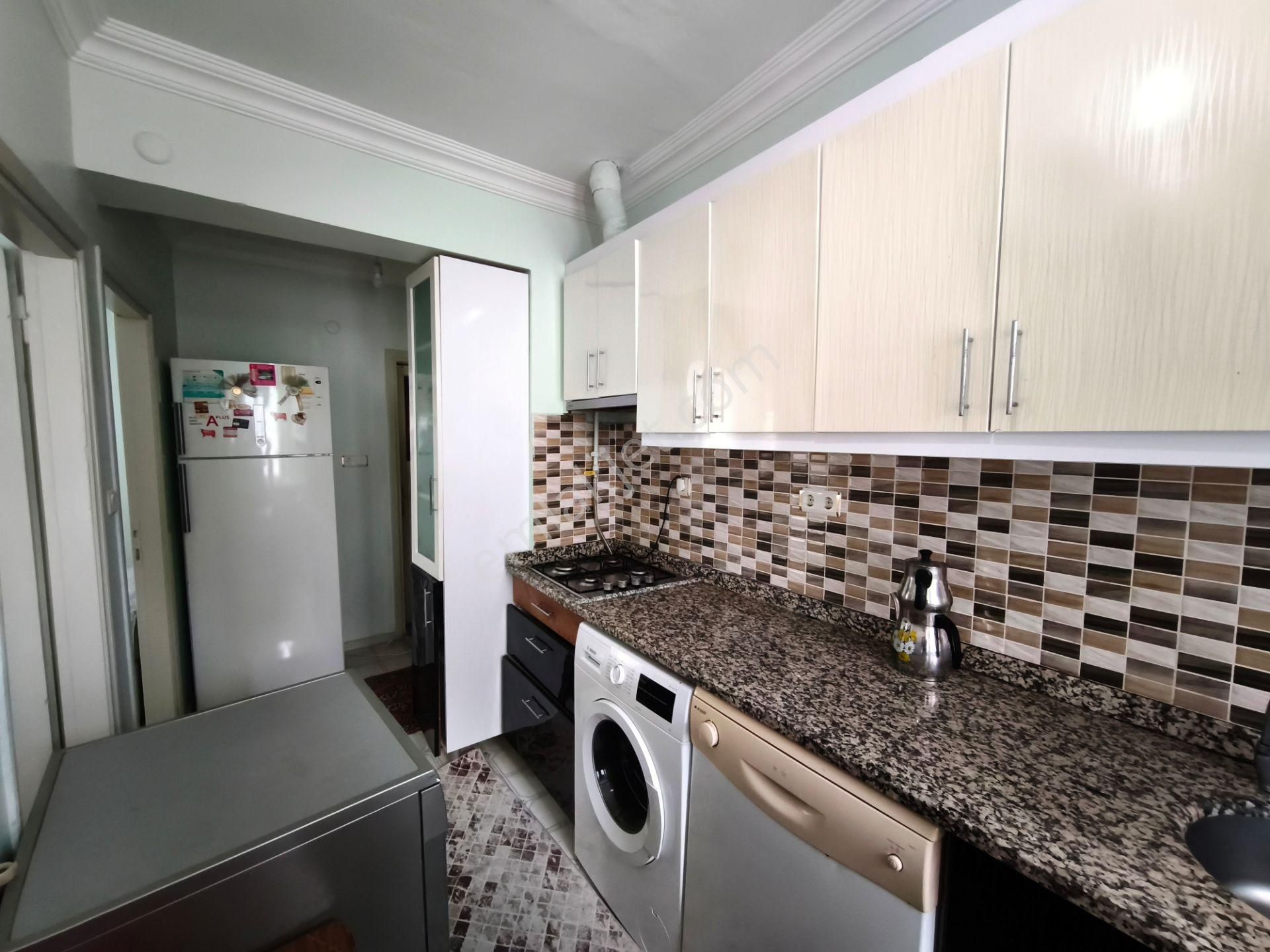 Eyüp Nişancı Flatofis Karşısı, Metrobüse 3-4 Dk, Eşyalı , 2+1 , 2.kat Daire - Görsel 18