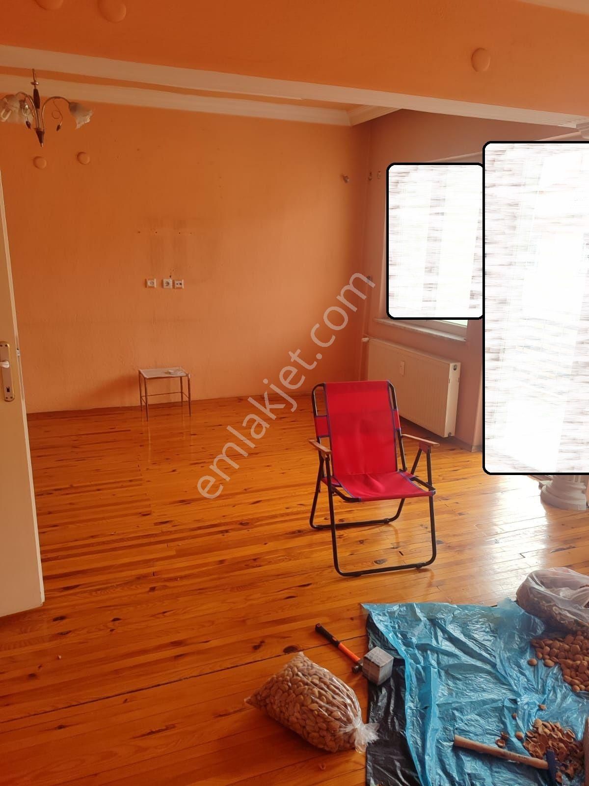 Ender Uysal Gayrimenkulden 15 Mayıs Mahallesin De Satılık 3+1 Balkonlu Asansörlü Daire.. - Görsel 4