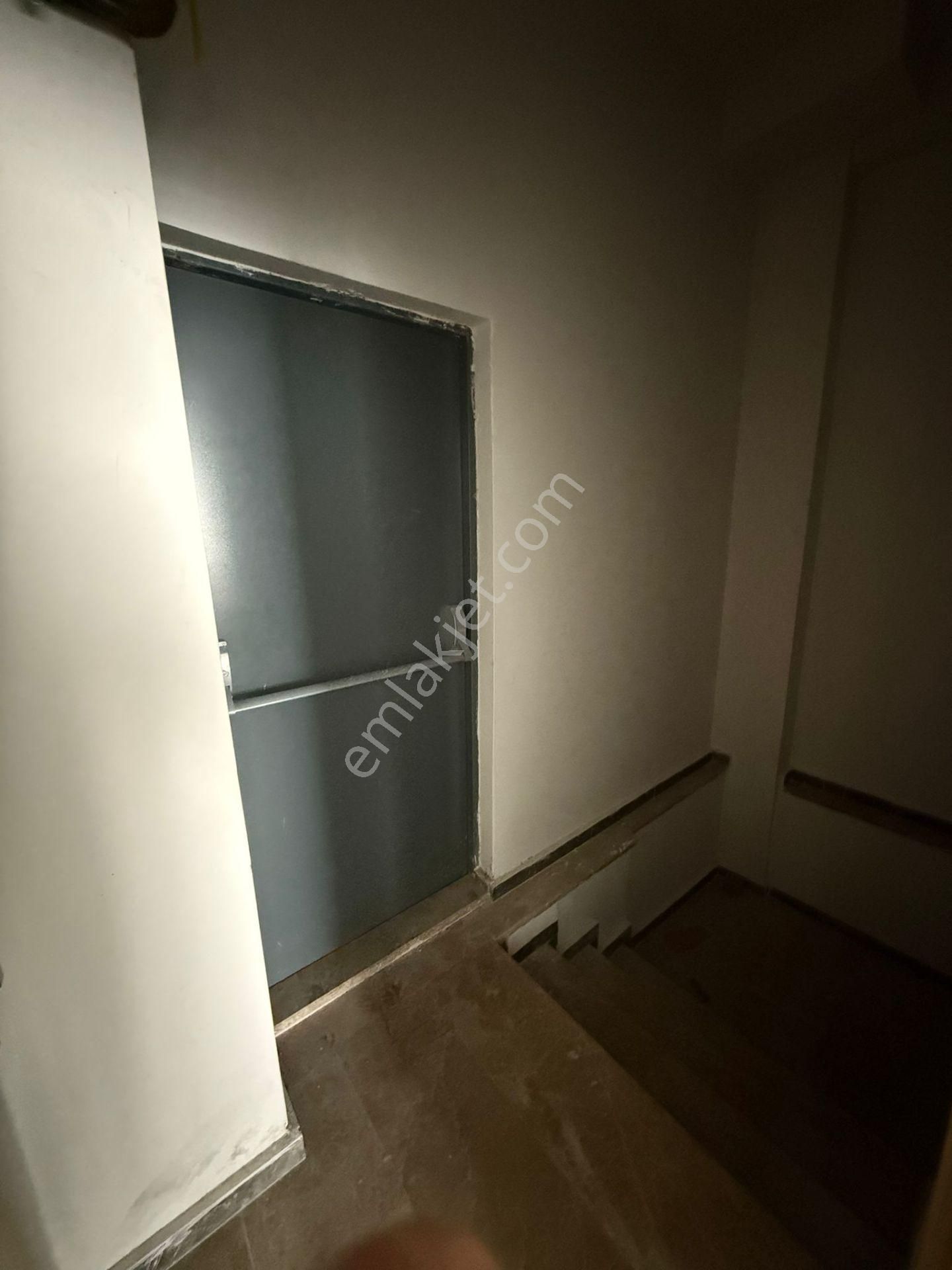 Kayapa - 30 Ağustosta Geniş Kiralık İş Yeri - Görsel 12