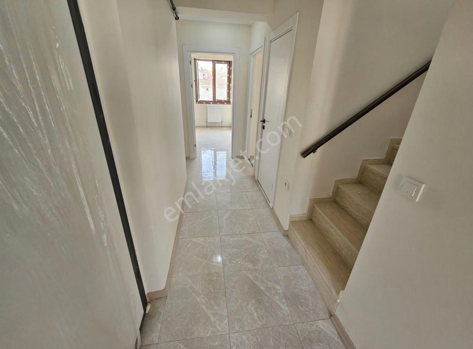 Üsküdar Merkez Cumapazarı İçinde 4+2 Sıfır Binada Dublex - Görsel 32