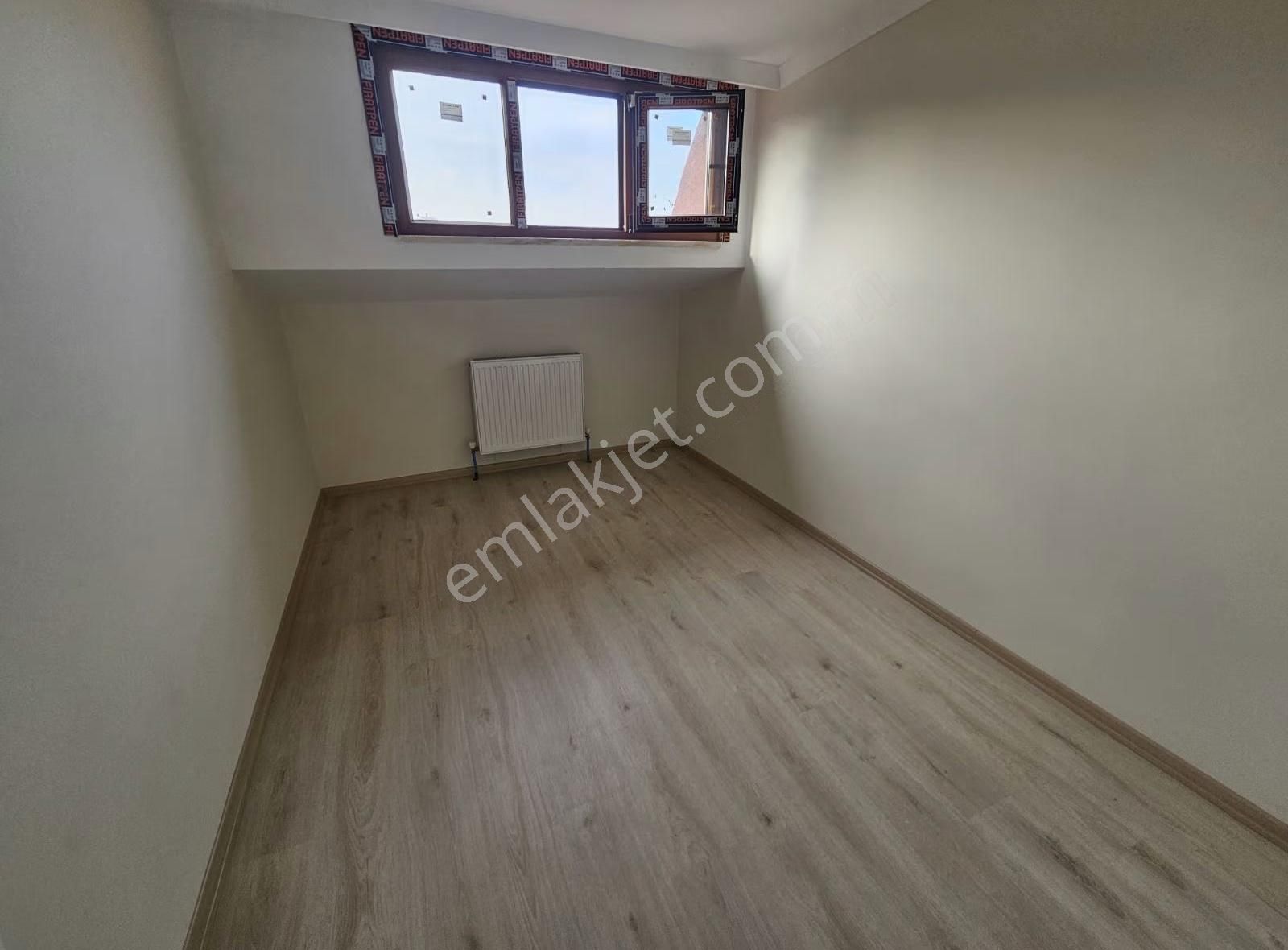 Üsküdar Merkez Cumapazarı İçinde 4+2 Sıfır Binada Dublex - Görsel 26